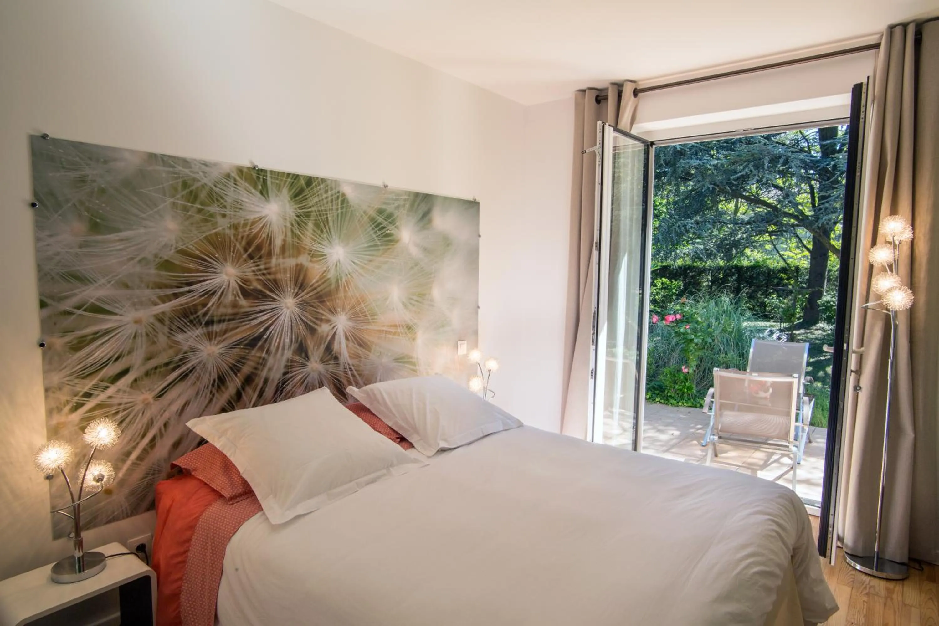 Bed in Au Clos Beausejour