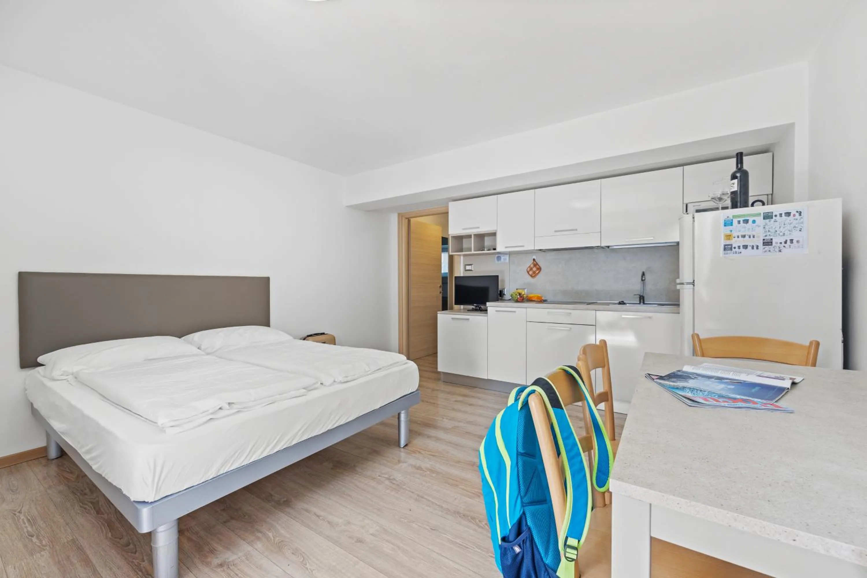 Kitchen or kitchenette, Bed in Residence Lagorai