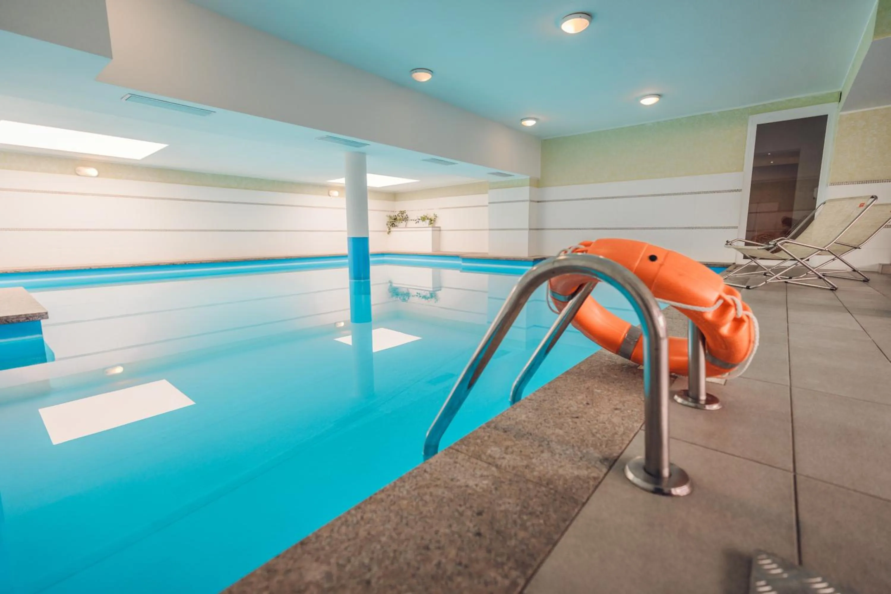 Swimming pool in Residence Lagorai