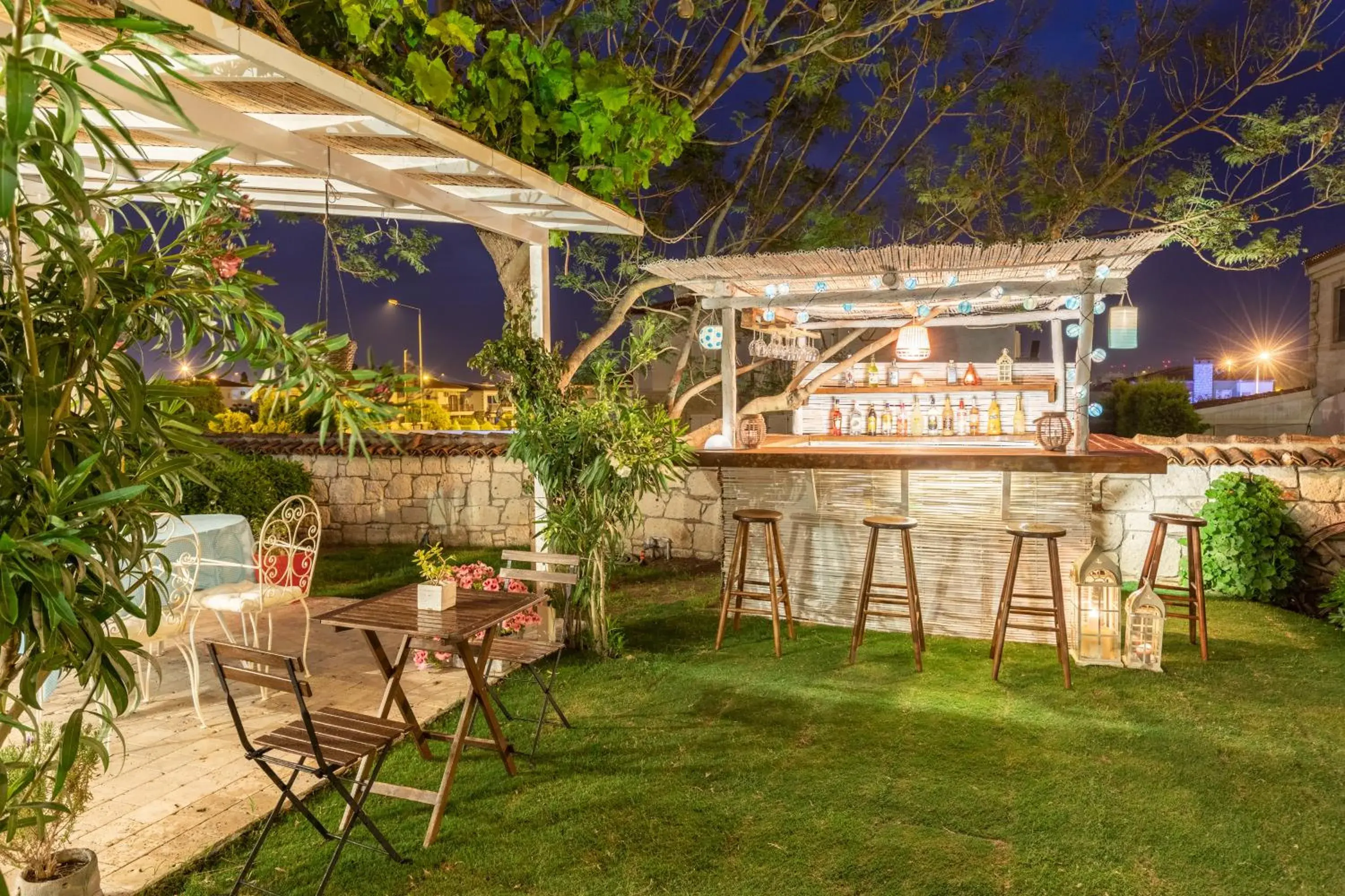 Lounge or bar in Deniz Kabugu Hotel Lounge or bar in Deniz Kabugu Hotel