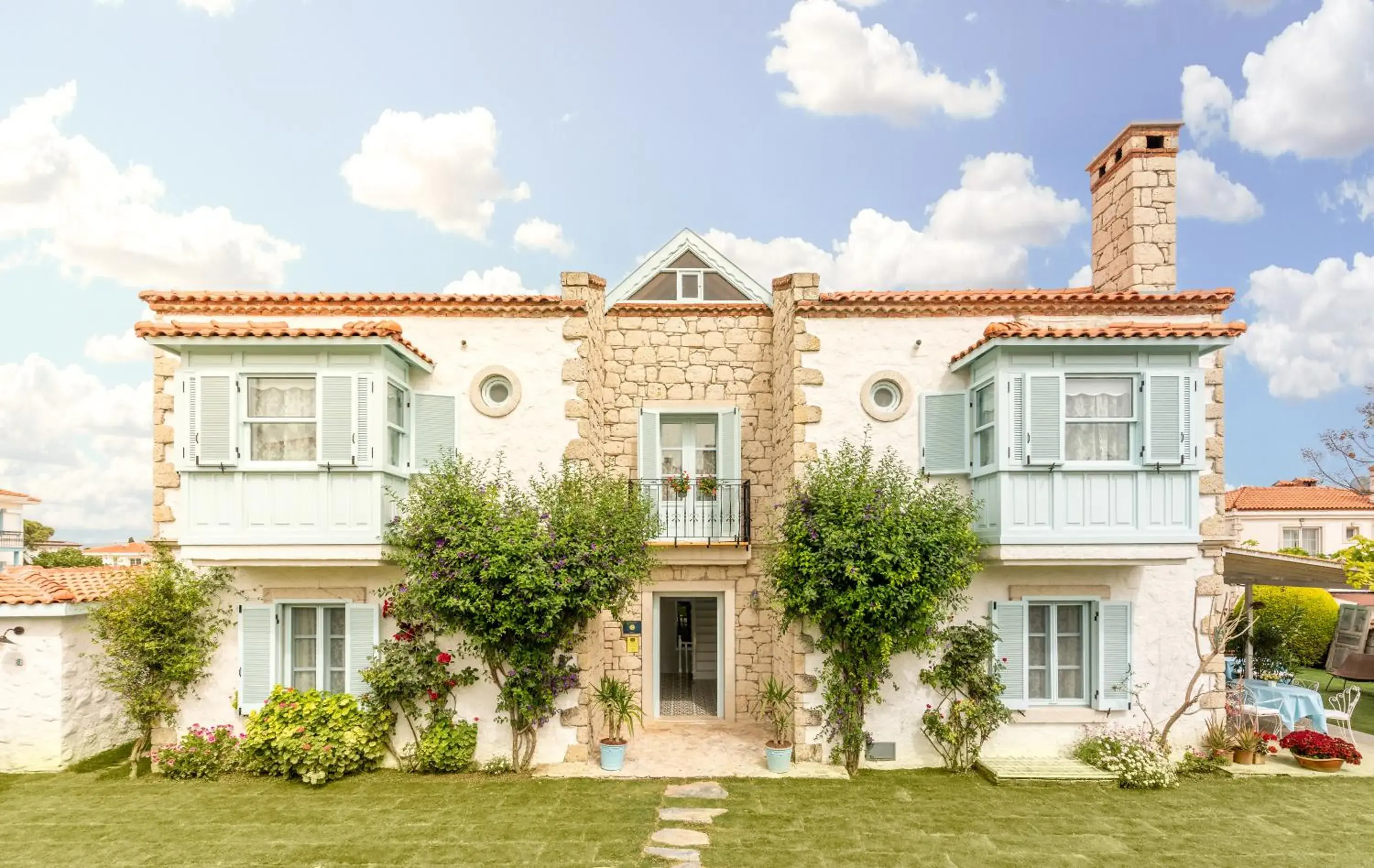 Facade/entrance in Deniz Kabugu Hotel Facade/entrance in Deniz Kabugu Hotel