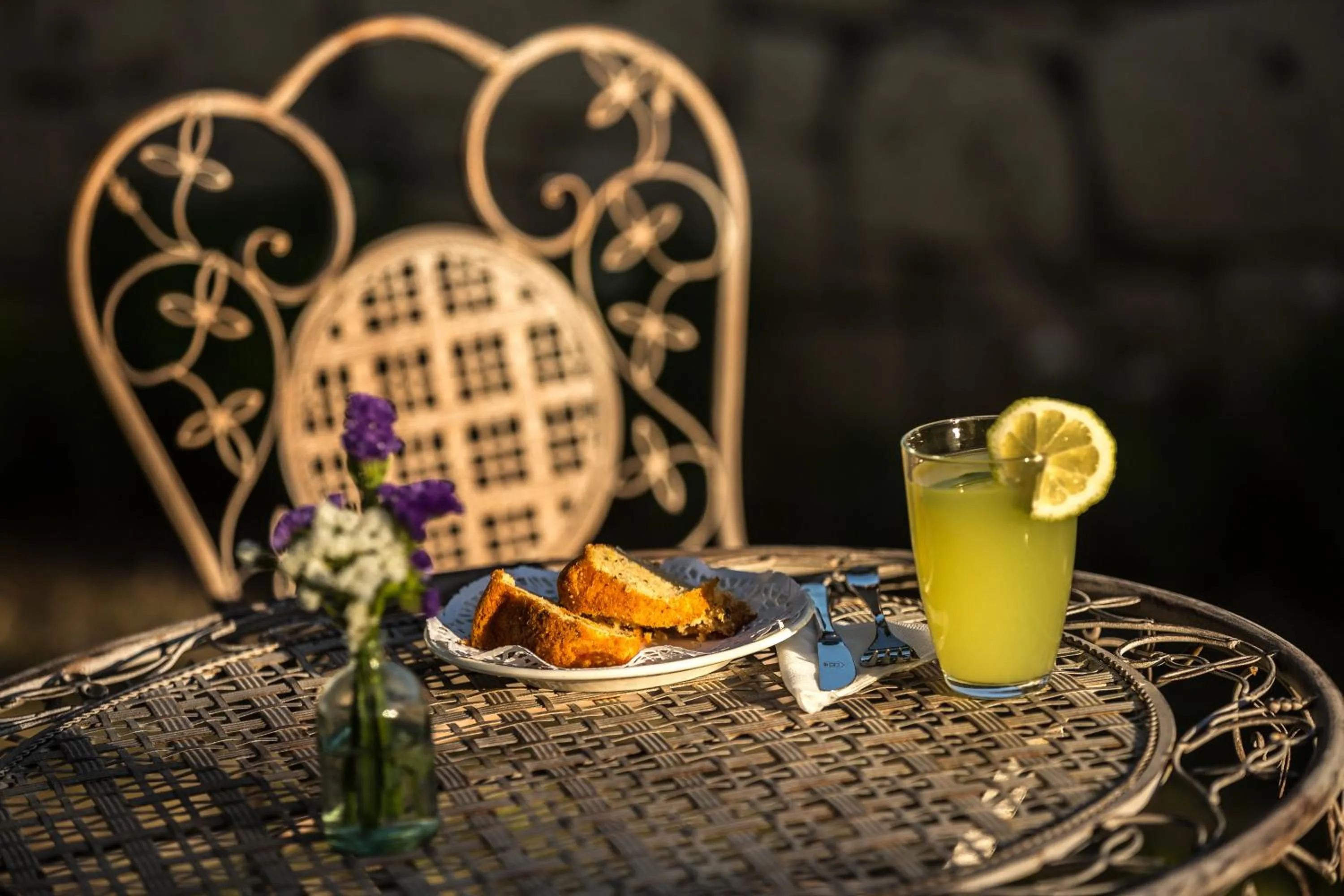 Food and drinks in Deniz Kabugu Hotel