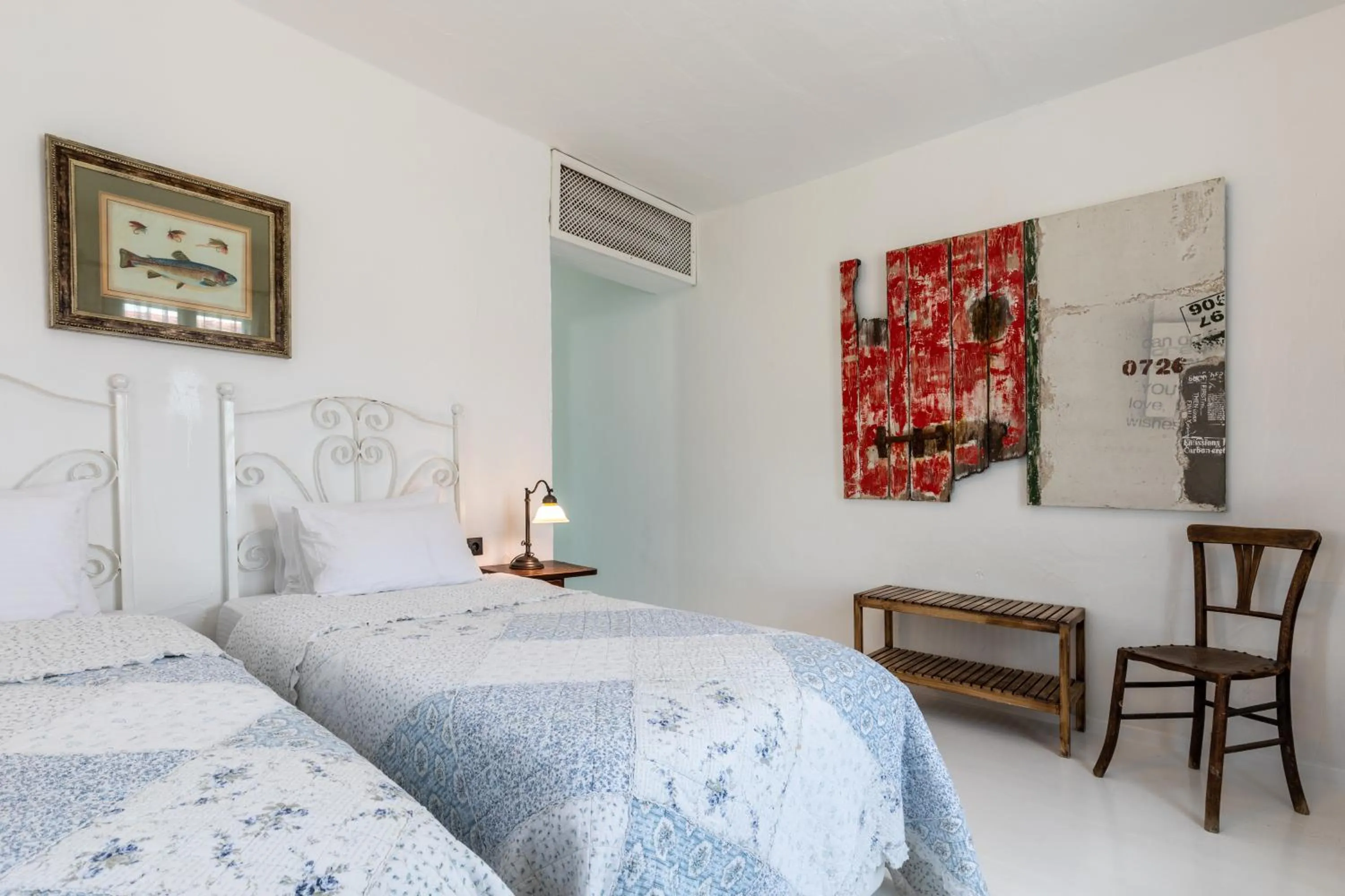 Photo of the whole room in Deniz Kabugu Hotel