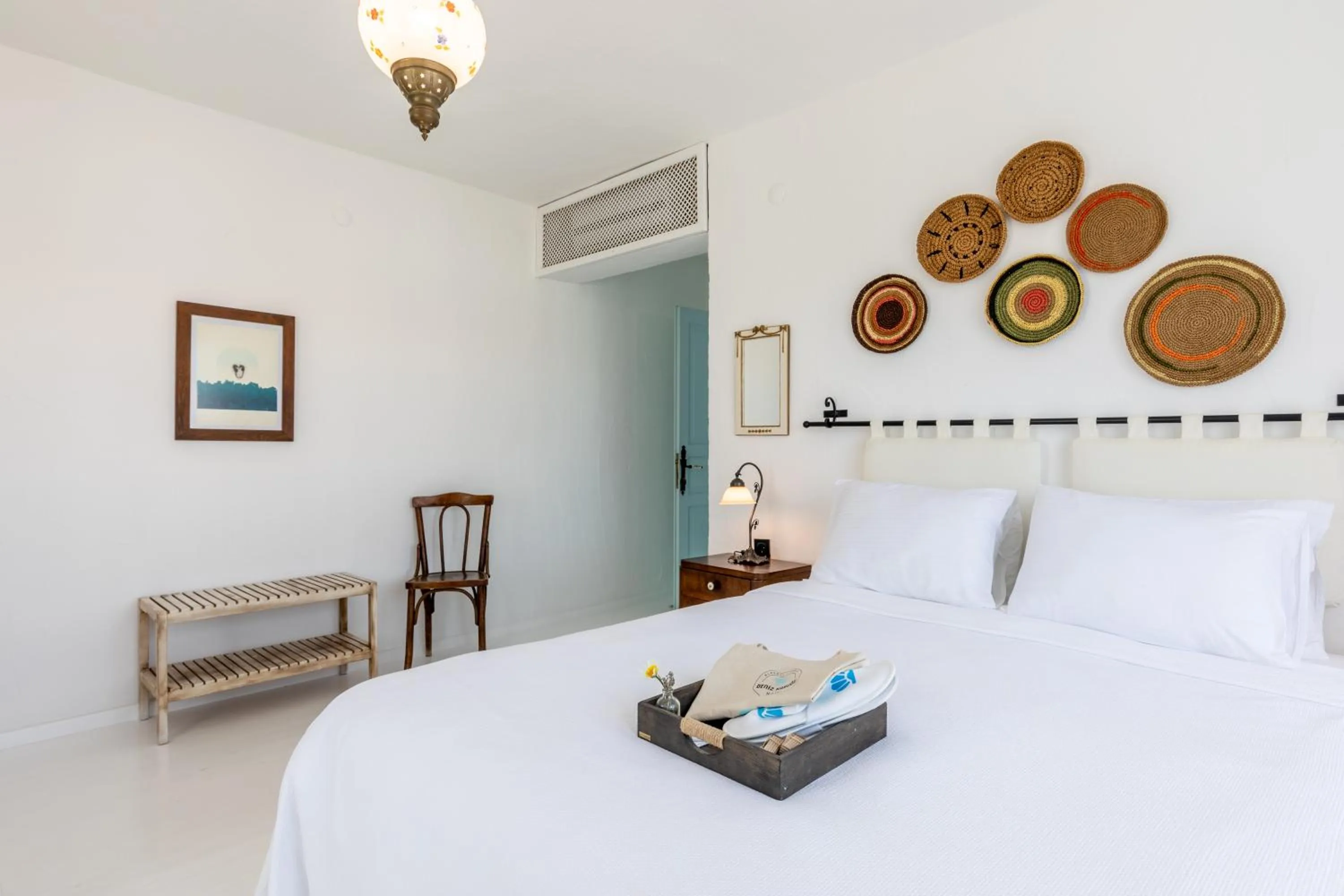 Bed in Deniz Kabugu Hotel