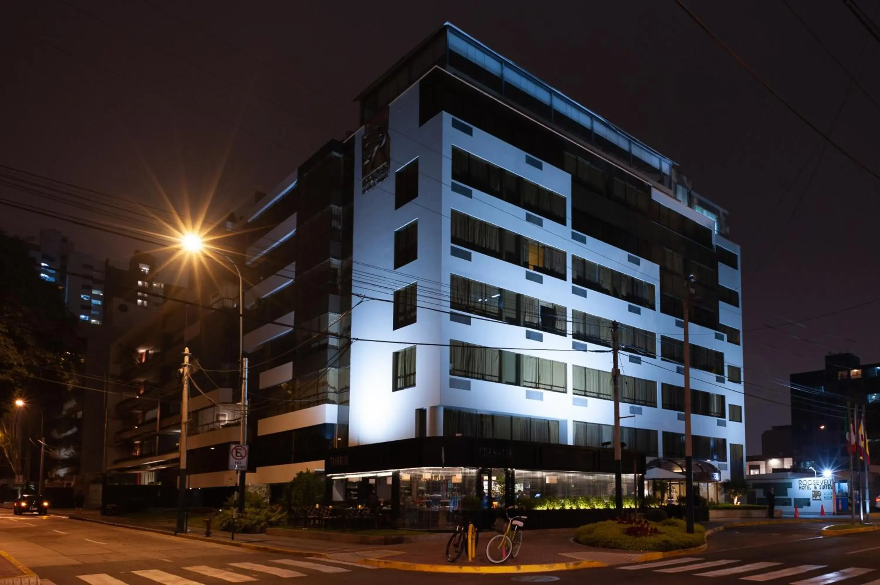 Facade/entrance in Roosevelt Hotel & Suites Facade/entrance in Roosevelt Hotel & Suites