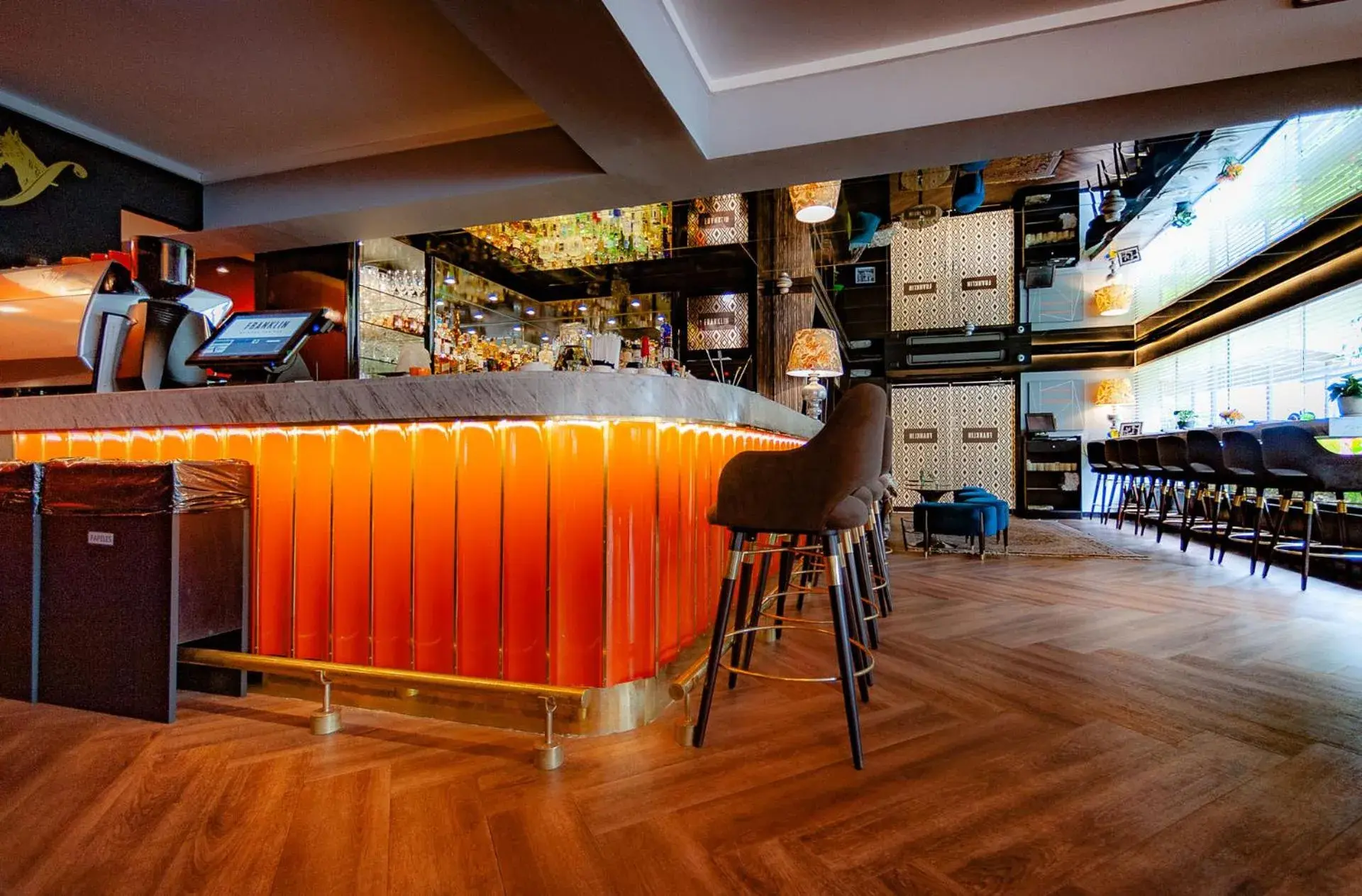 Lounge or bar in Roosevelt Hotel & Suites Lounge or bar in Roosevelt Hotel & Suites