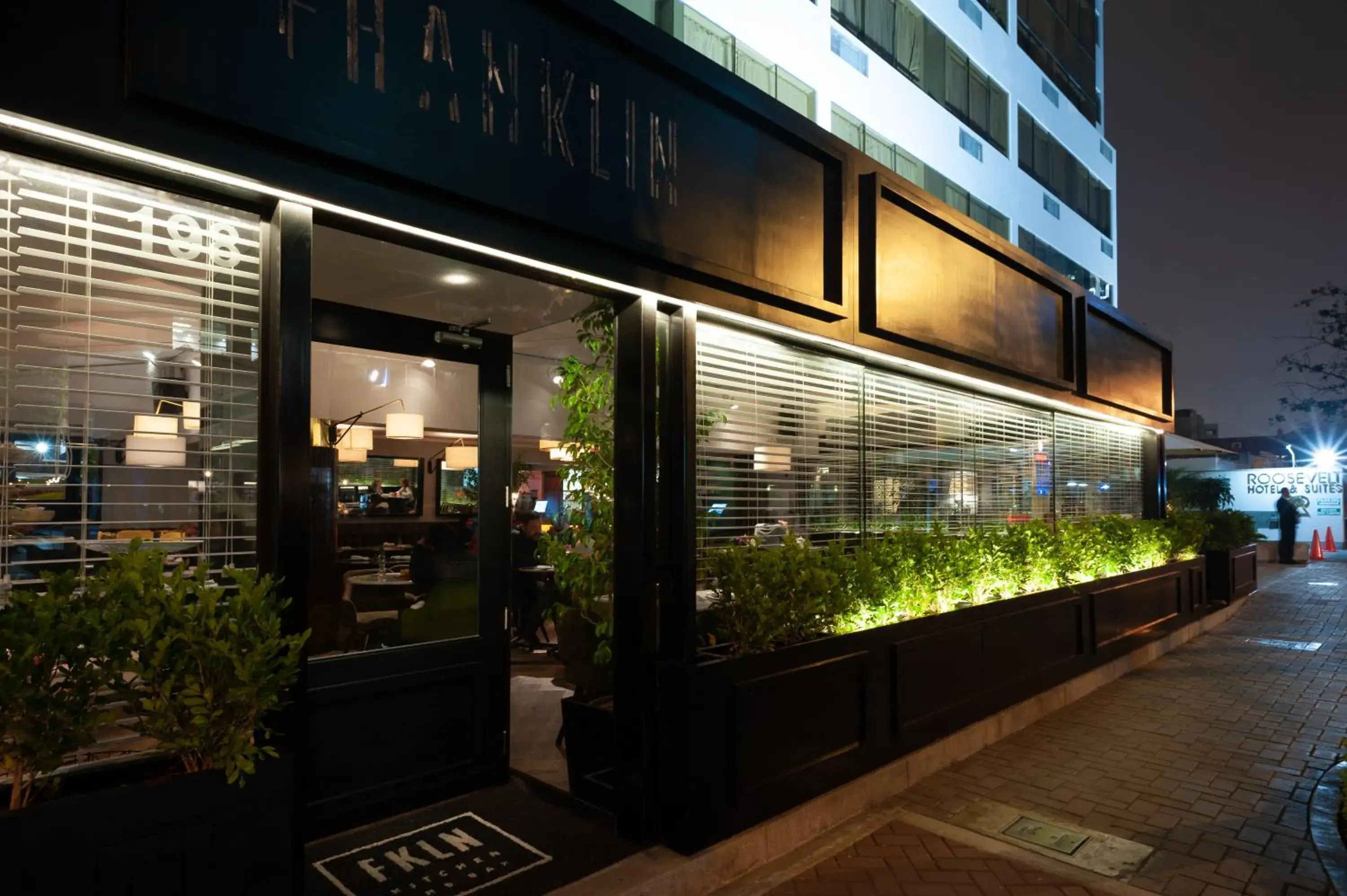 Property building in Roosevelt Hotel & Suites Property building in Roosevelt Hotel & Suites