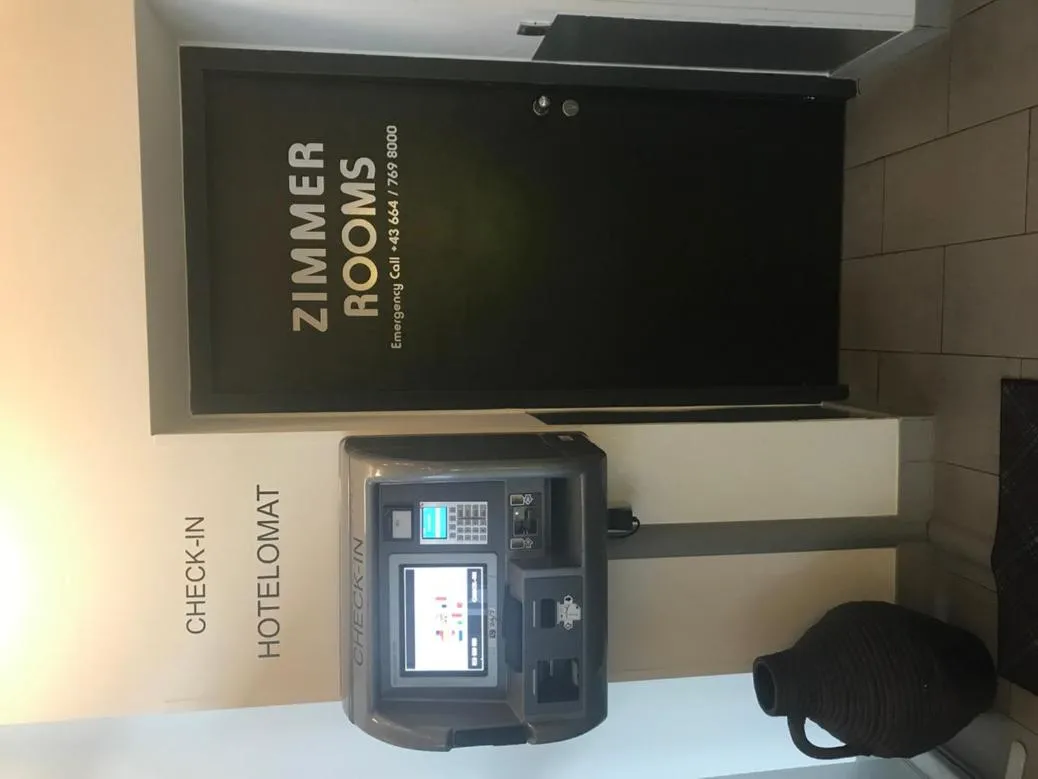 HB1 Budget Hotel - contactless check in