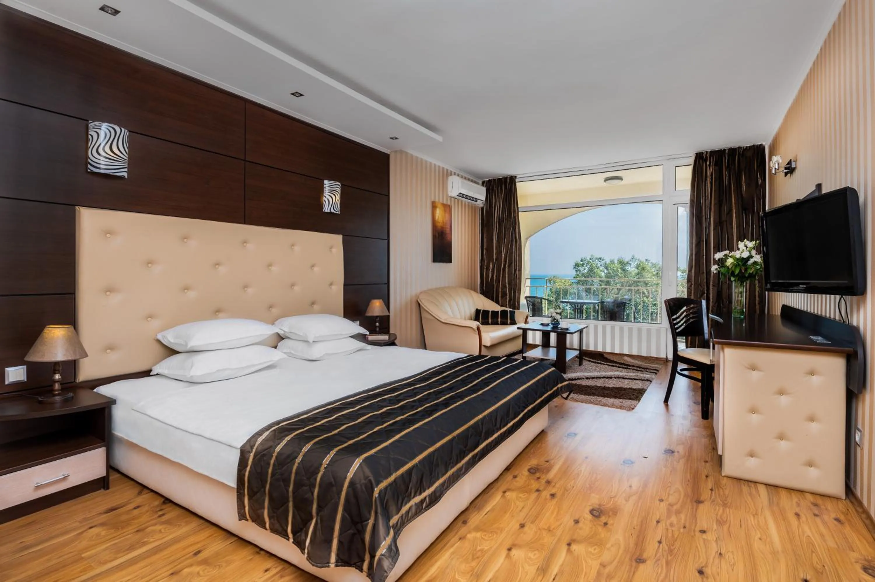 Bed in ELPIDA Hotel - All Inclusive & Beach Front