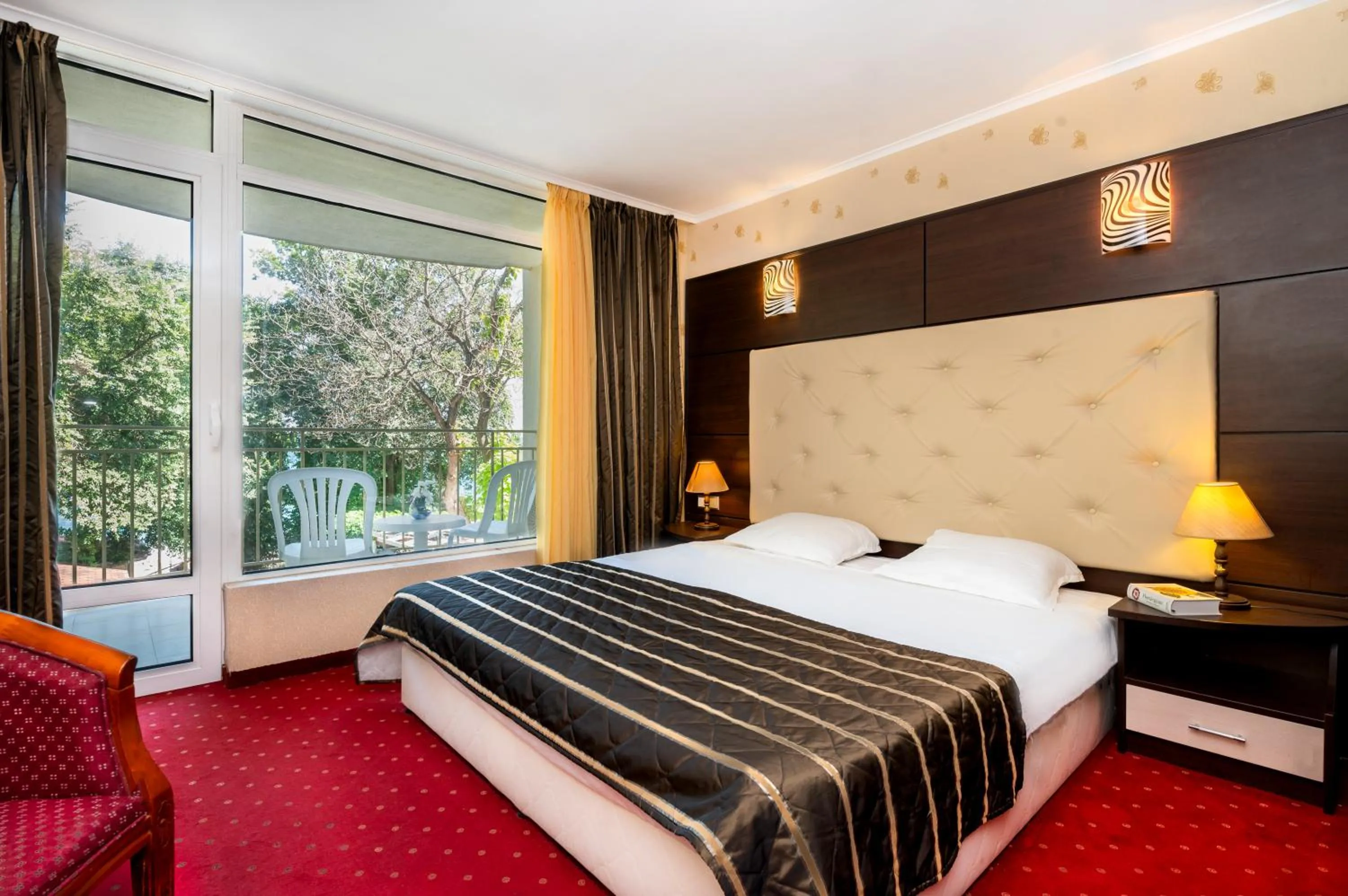 Bed in ELPIDA Hotel - All Inclusive & Beach Front