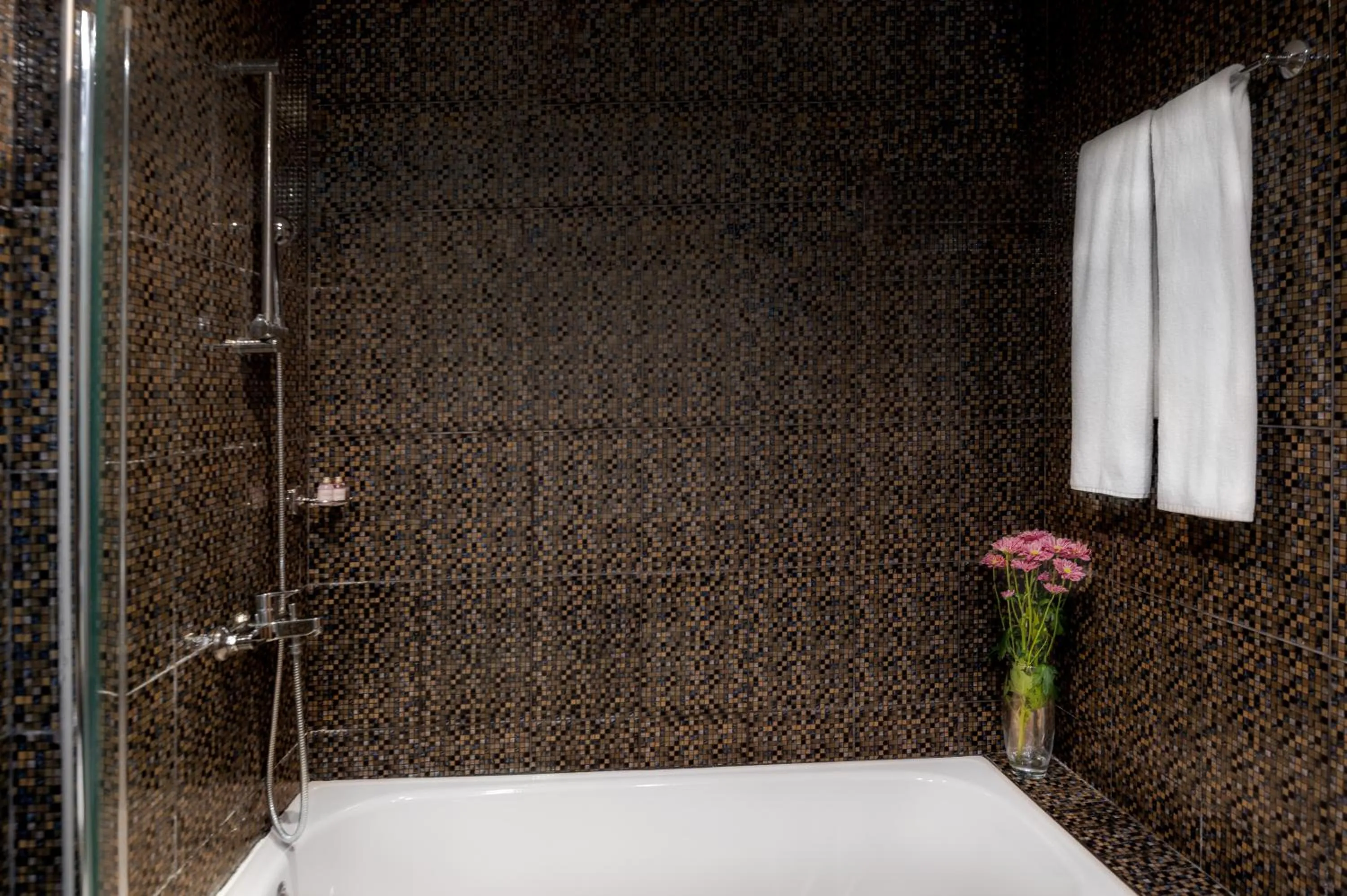 Shower in ELPIDA Hotel - All Inclusive & Beach Front