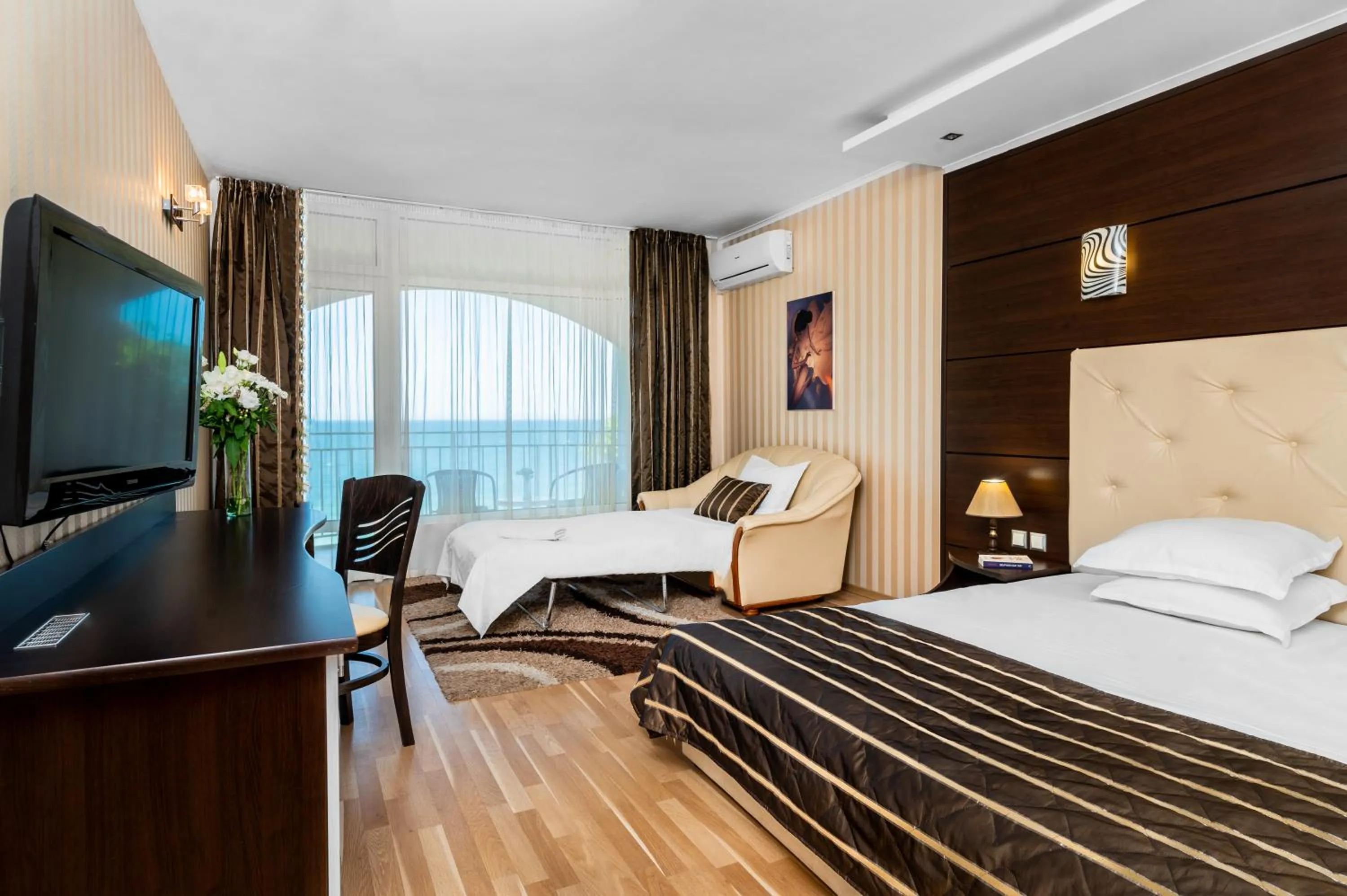 Bed in ELPIDA Hotel - All Inclusive & Beach Front