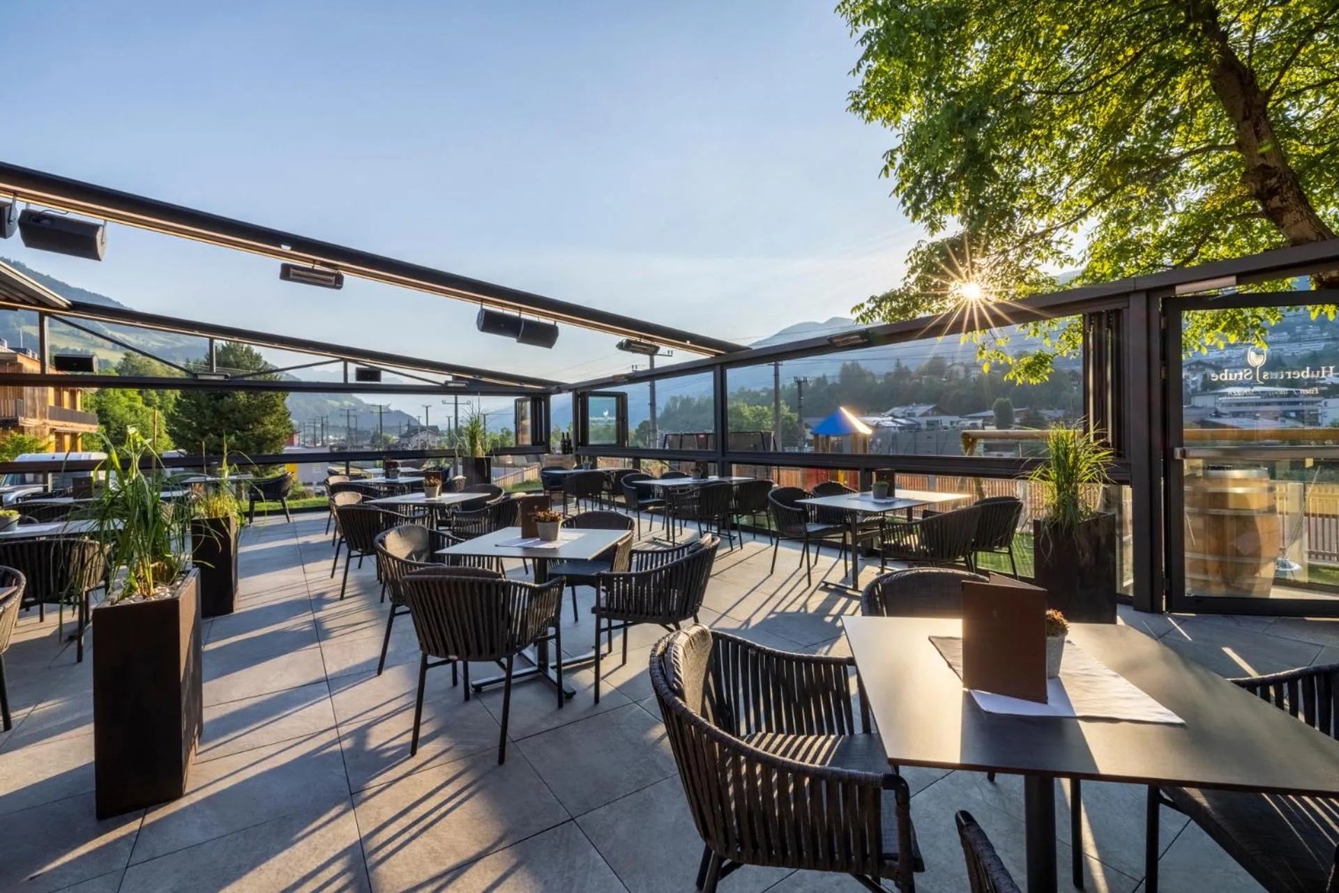 Restaurant/places to eat in Hotel Hubertus