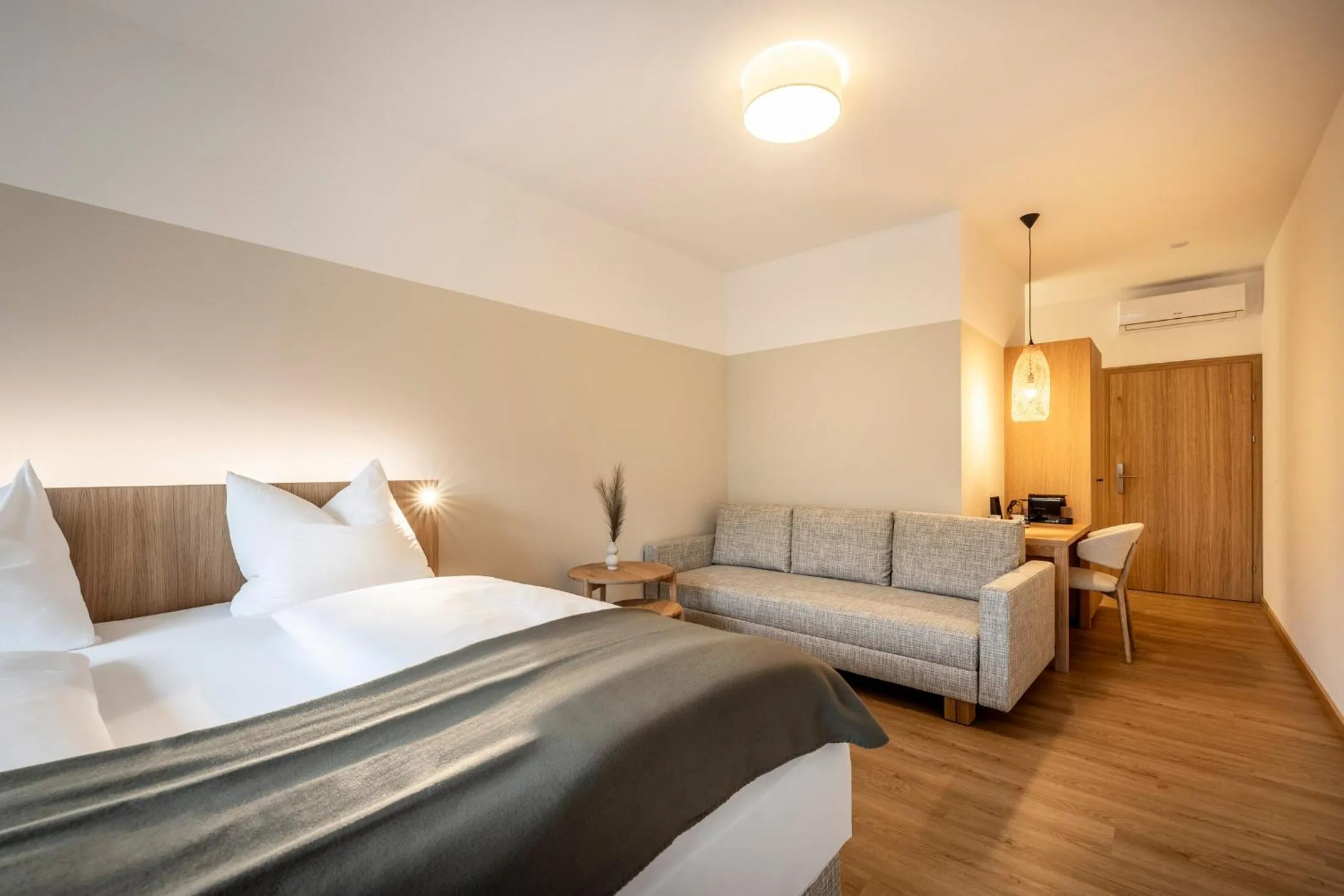 Photo of the whole room, Bed in Hotel Hubertus