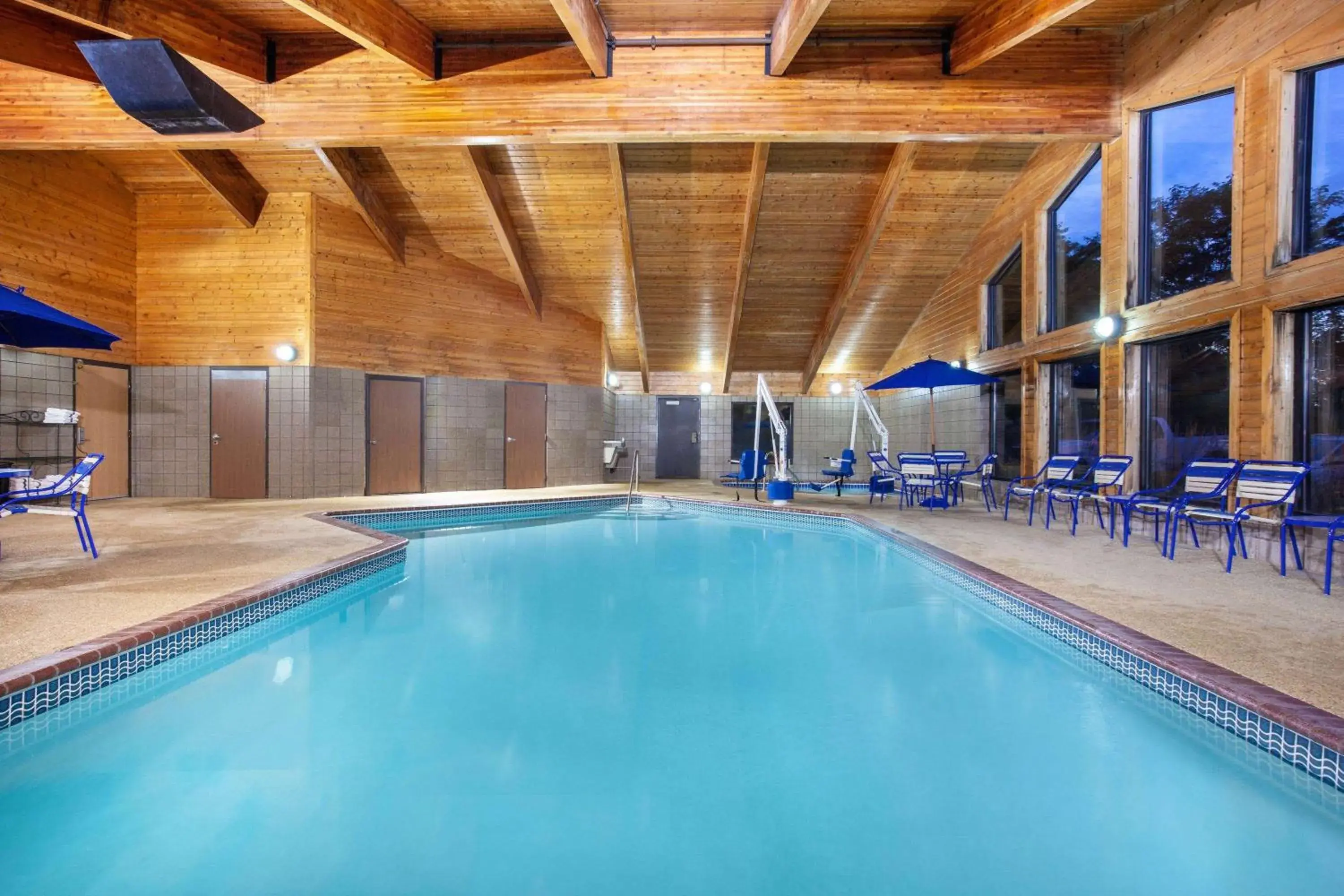 Pool view in AmericInn by Wyndham Stillwater Pool view in AmericInn by Wyndham Stillwater