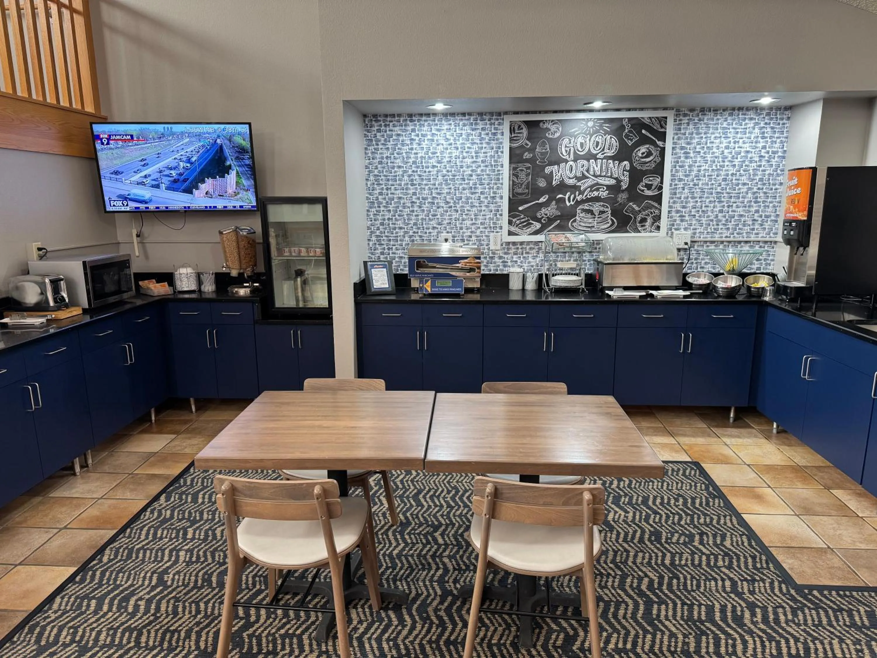 Coffee/tea facilities in AmericInn by Wyndham Stillwater