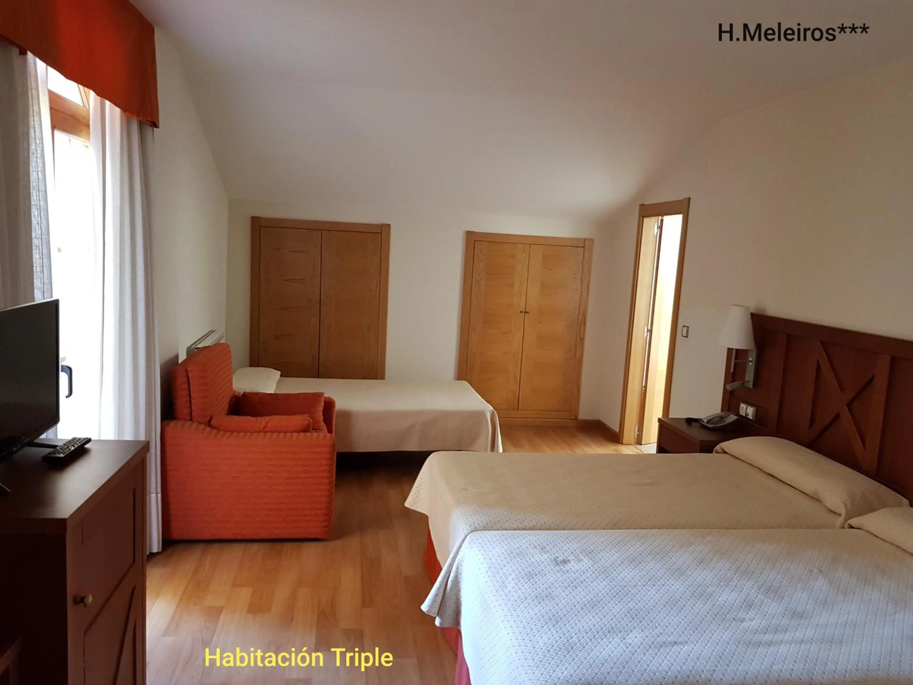 Bed in Hotel Meleiros