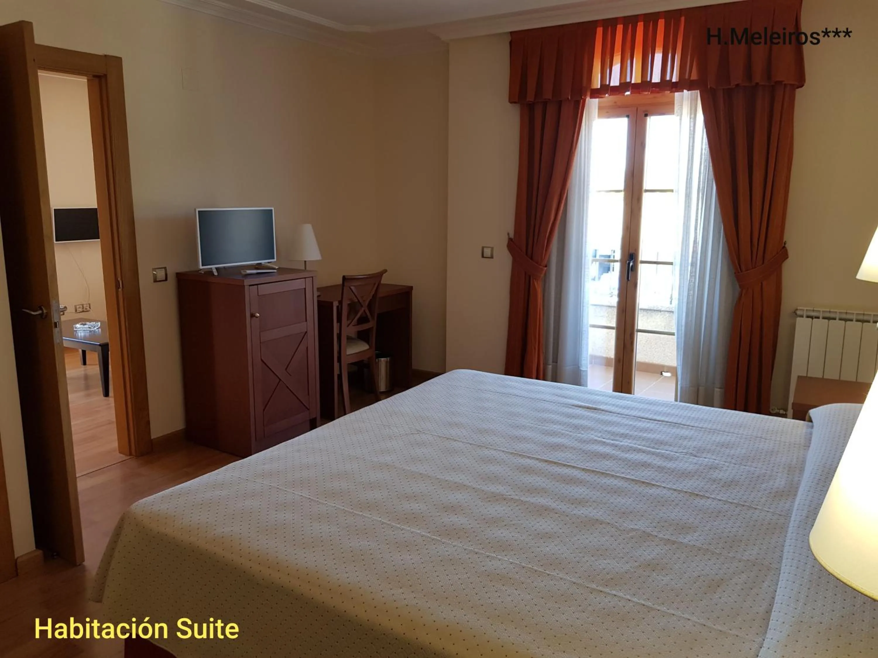 Bed in Hotel Meleiros