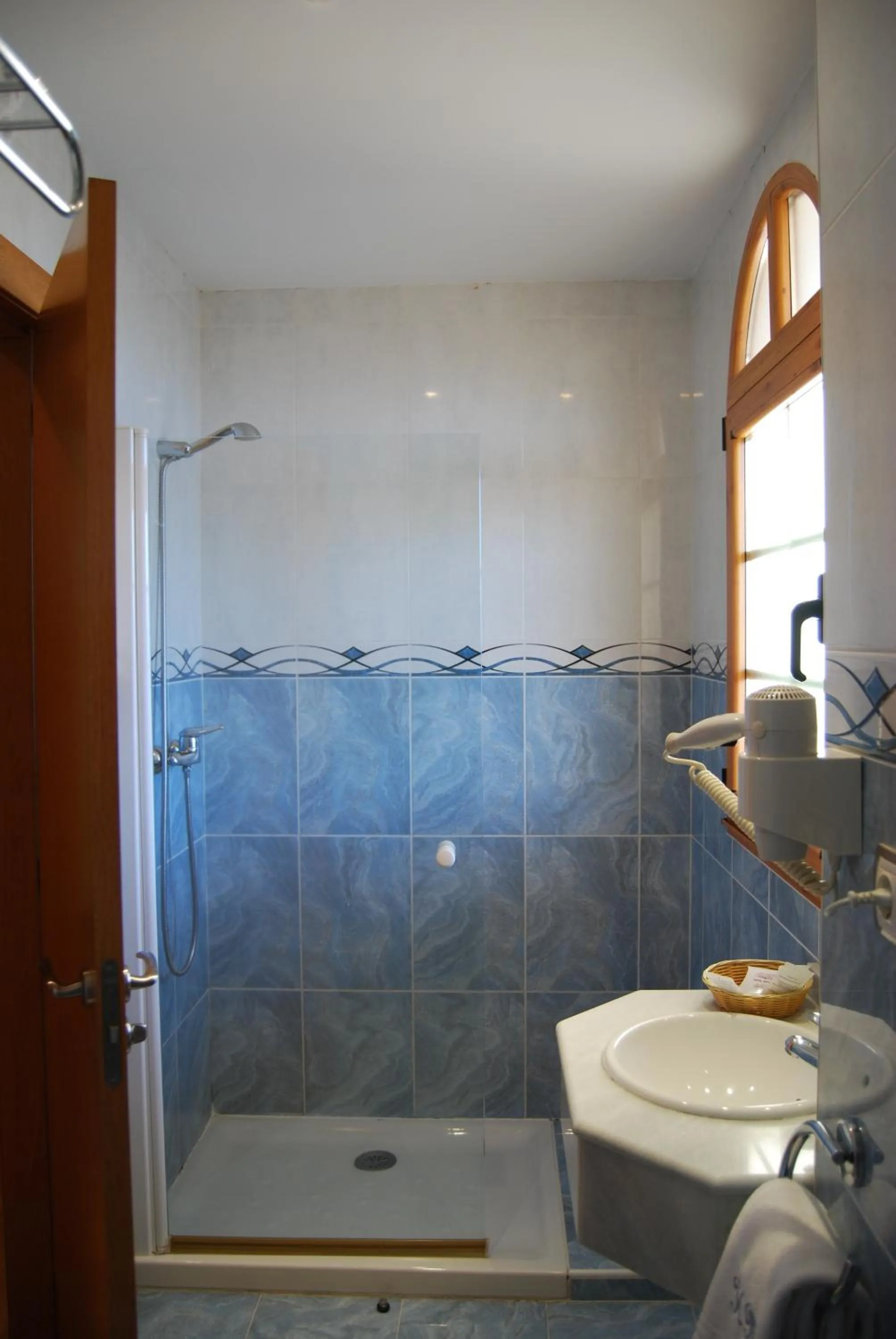 Bathroom in Hotel Meleiros