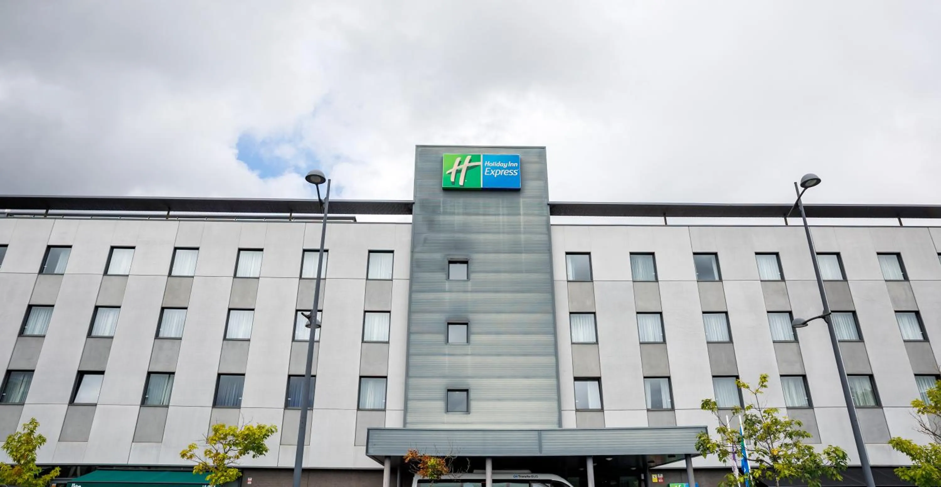 Facade/entrance in Holiday Inn Express Bilbao Airport by IHG
