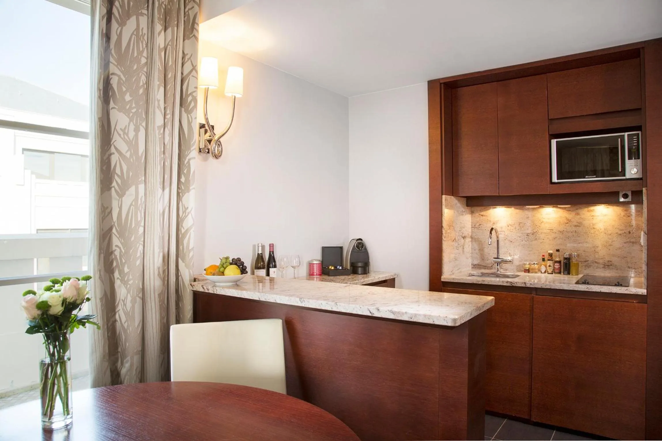 Kitchen or kitchenette in Relais Spa Val d'Europe