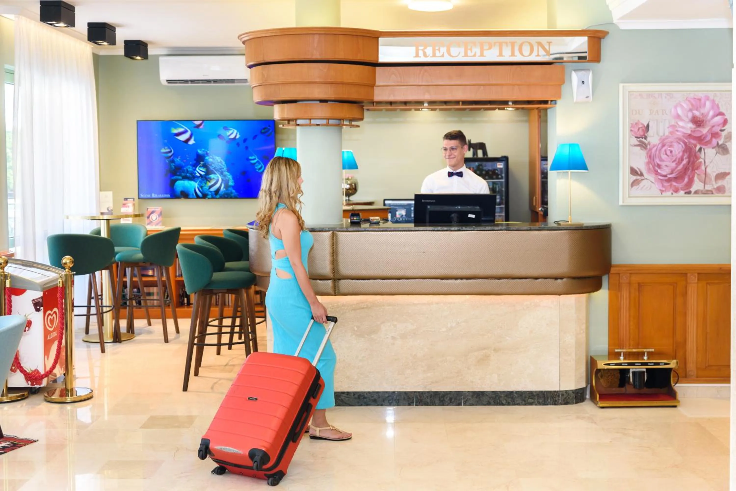 Lobby or reception in Holiday Club Apartman Hotel