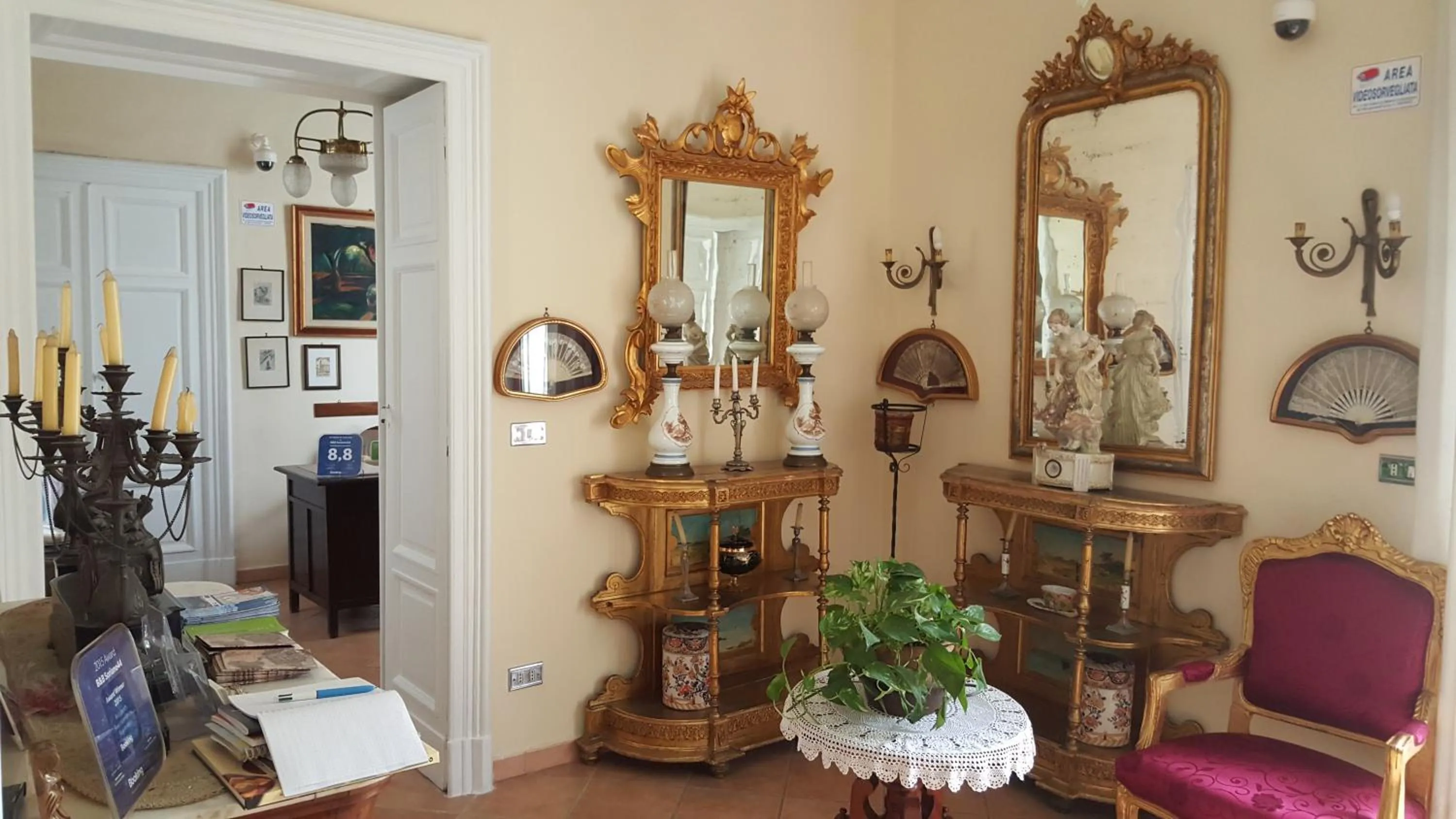 Lobby or reception in B&B Soriano44