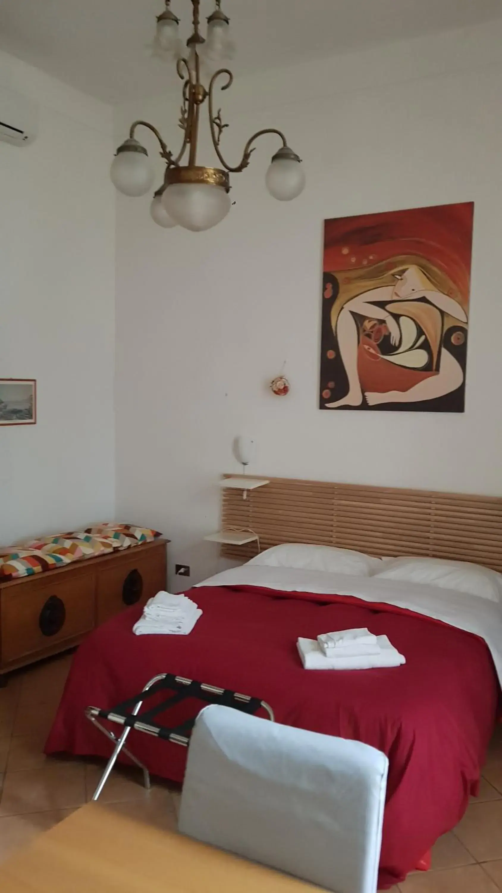 Triple Room in B&B Soriano44 Triple Room in B&B Soriano44