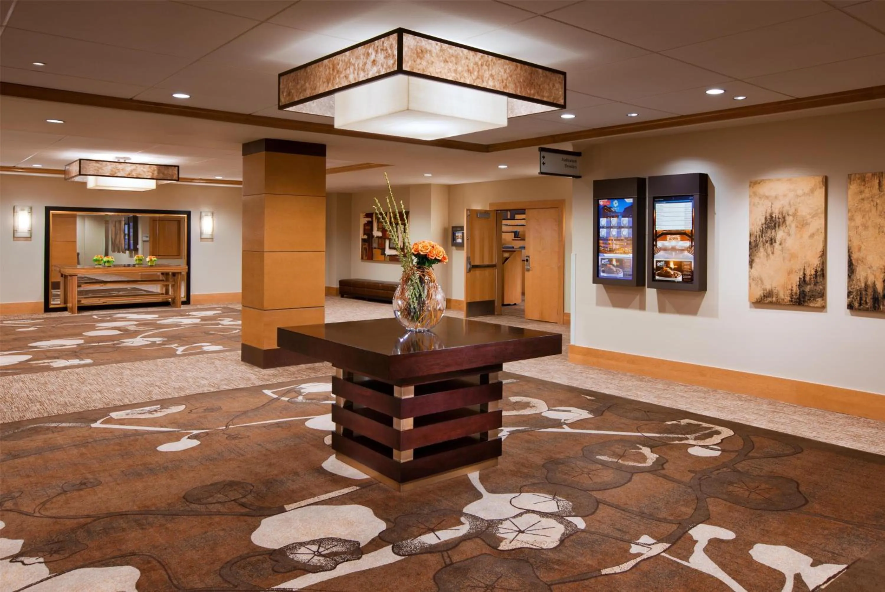 Meeting/conference room in Hyatt Regency Bellevue