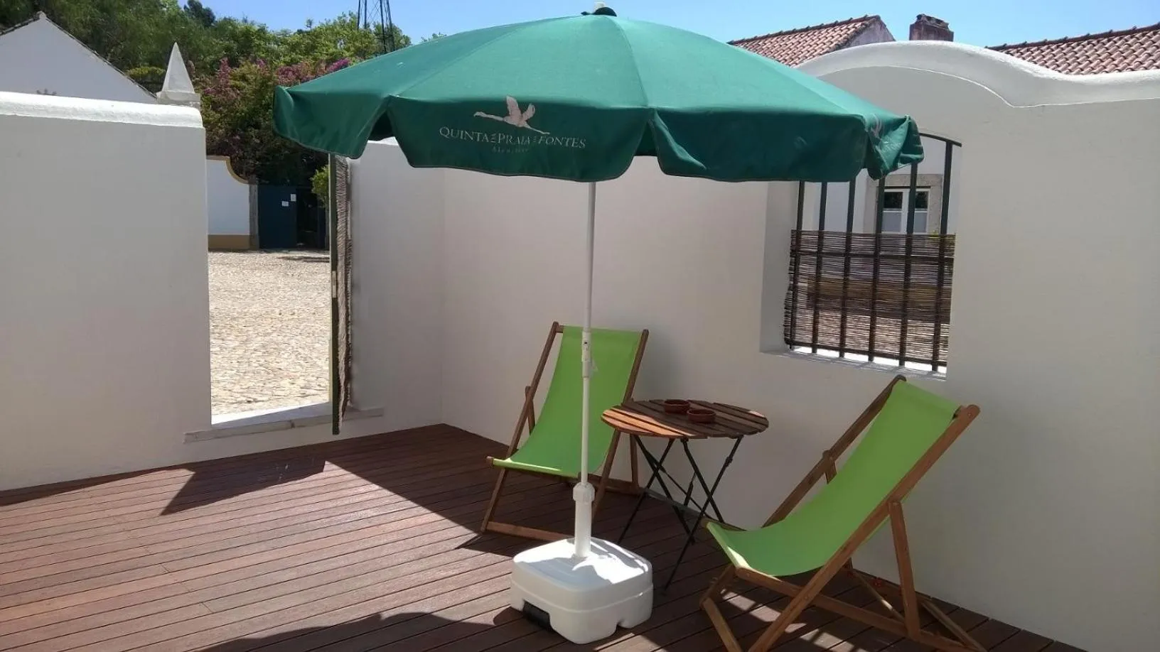 Patio in Quinta Da Praia Das Fontes