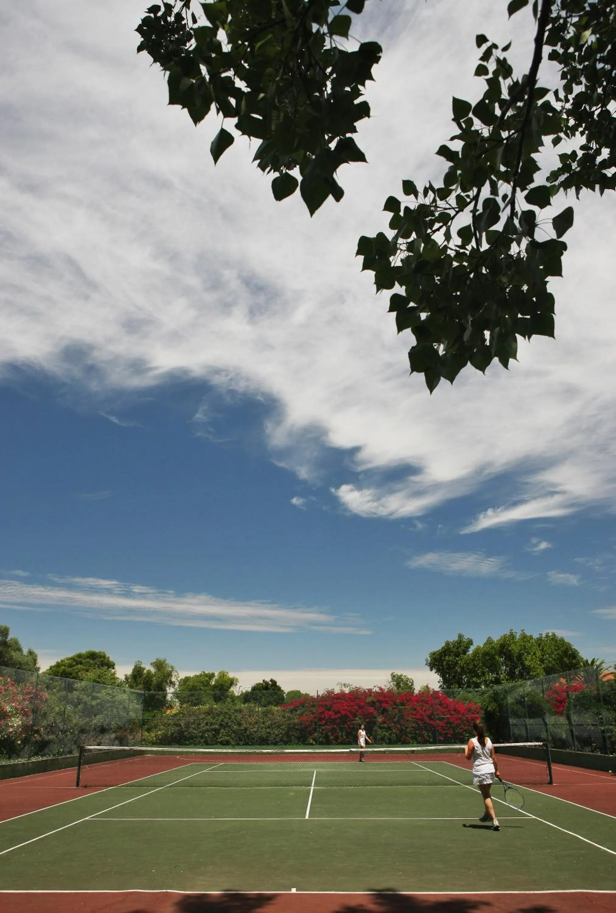 Tennis court in Quinta Da Praia Das Fontes