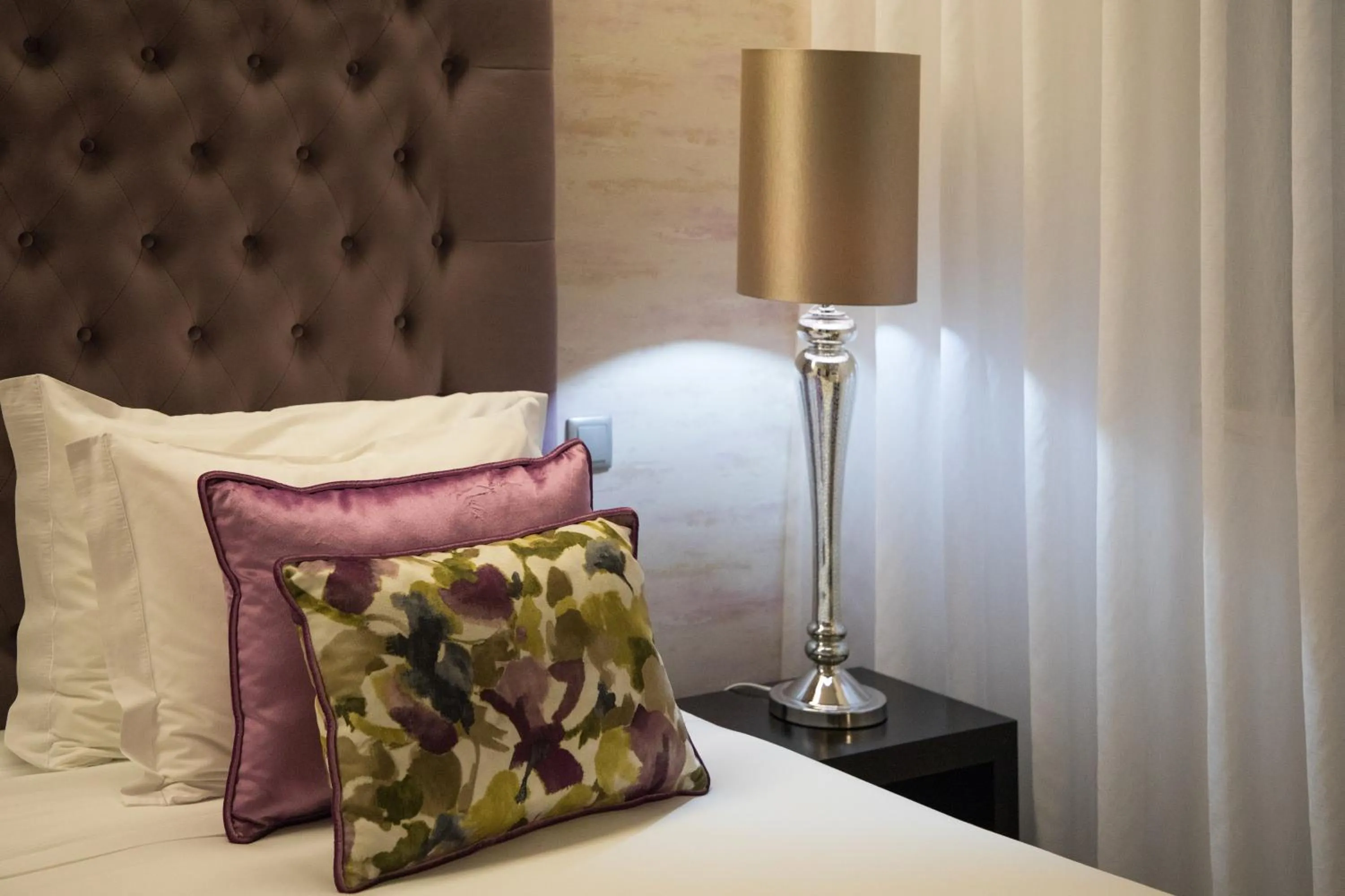 Suite - single occupancy in Belem Hotel