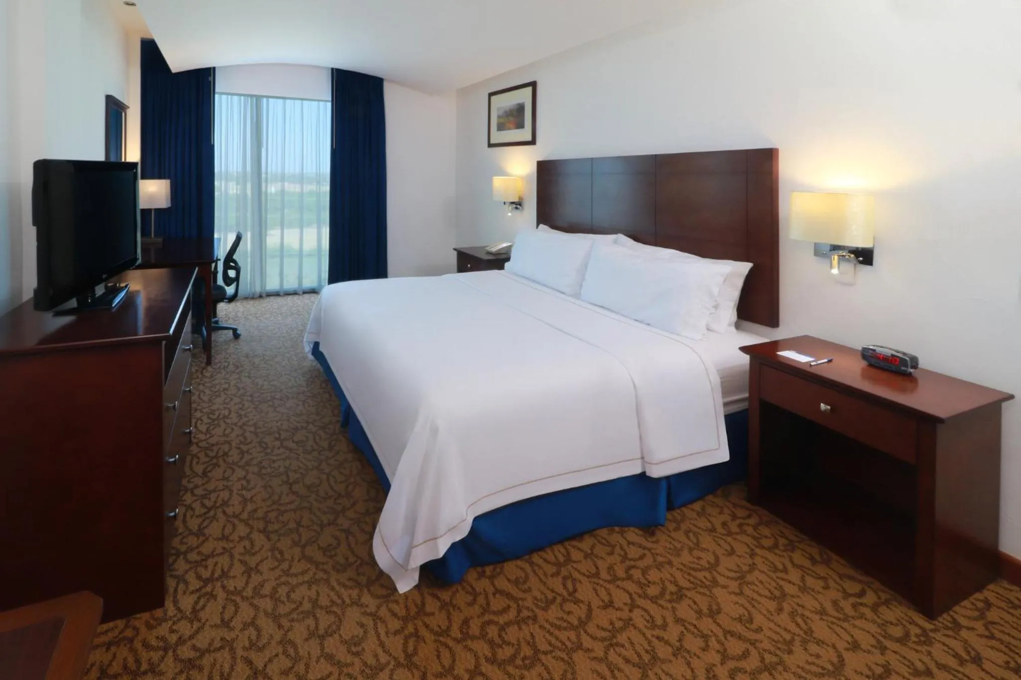 Bedroom, Bed in Holiday Inn Express Nuevo Laredo by IHG