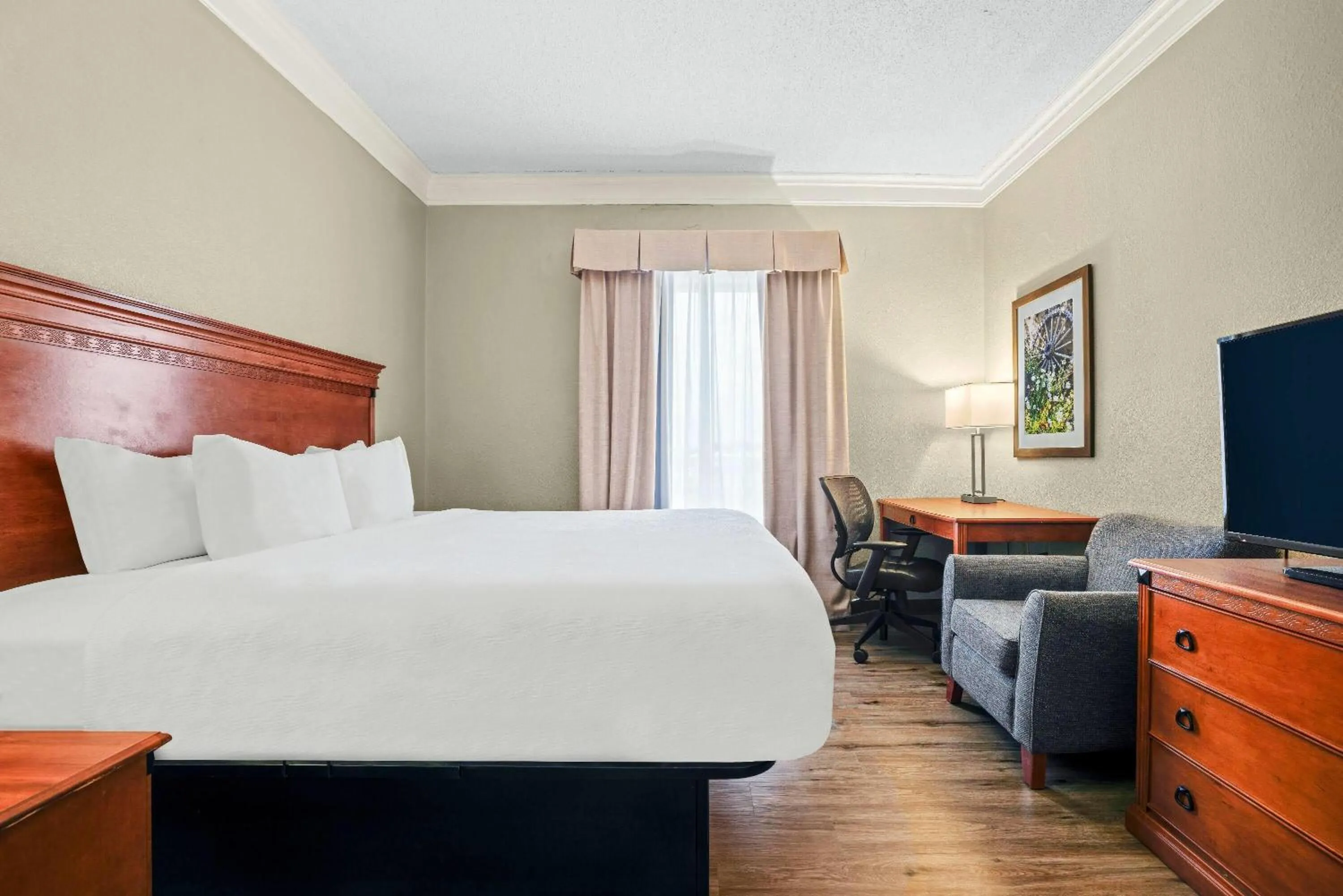 Bed in Baymont by Wyndham Madisonville