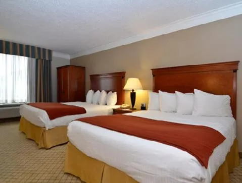 Bed in Baymont by Wyndham Madisonville