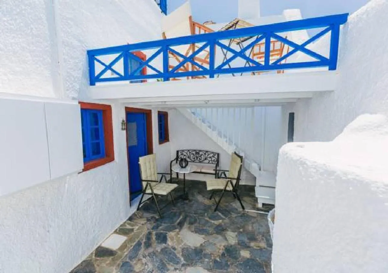 Patio in Santoimage house