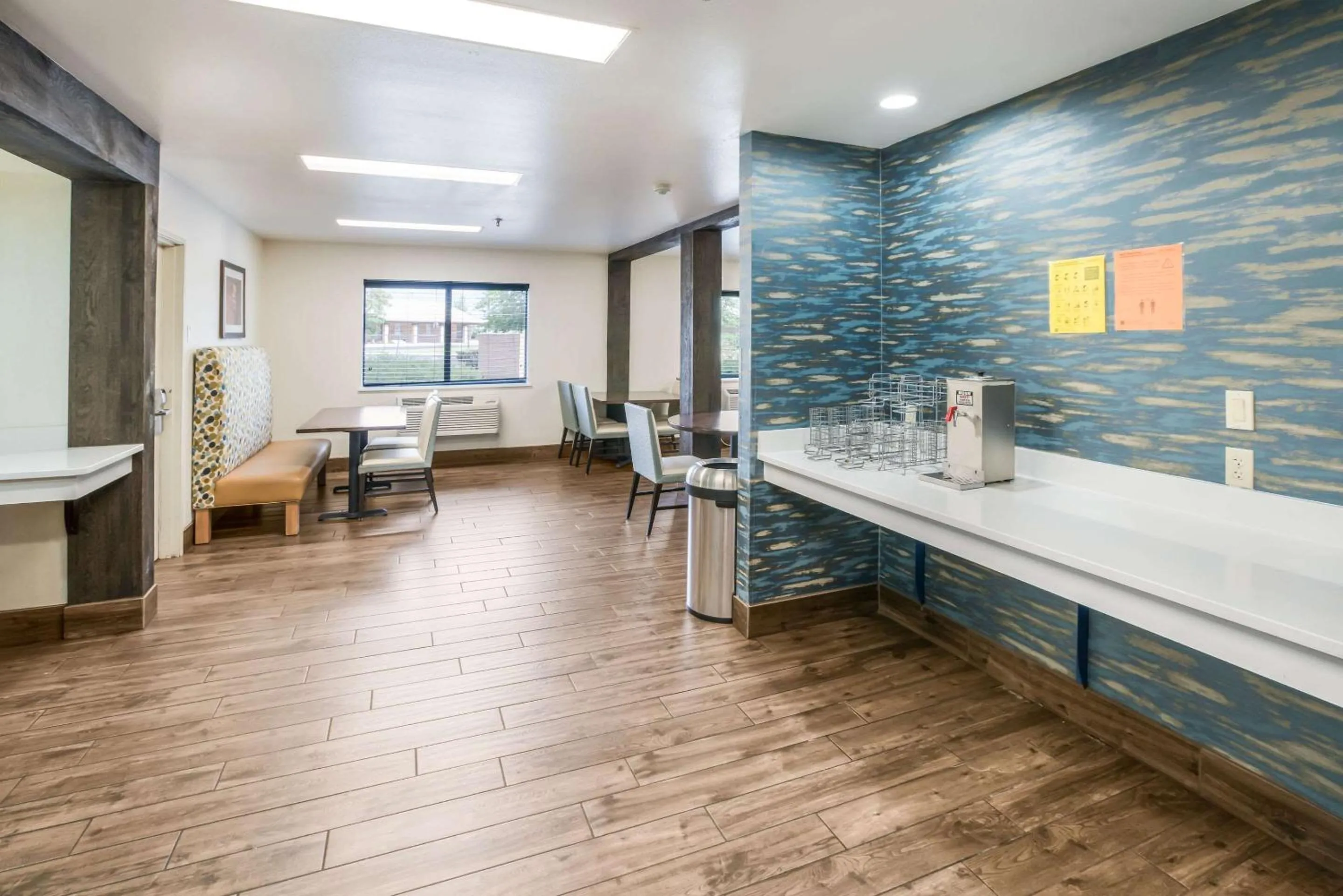 Restaurant/places to eat in Clarion Inn Page - Lake Powell