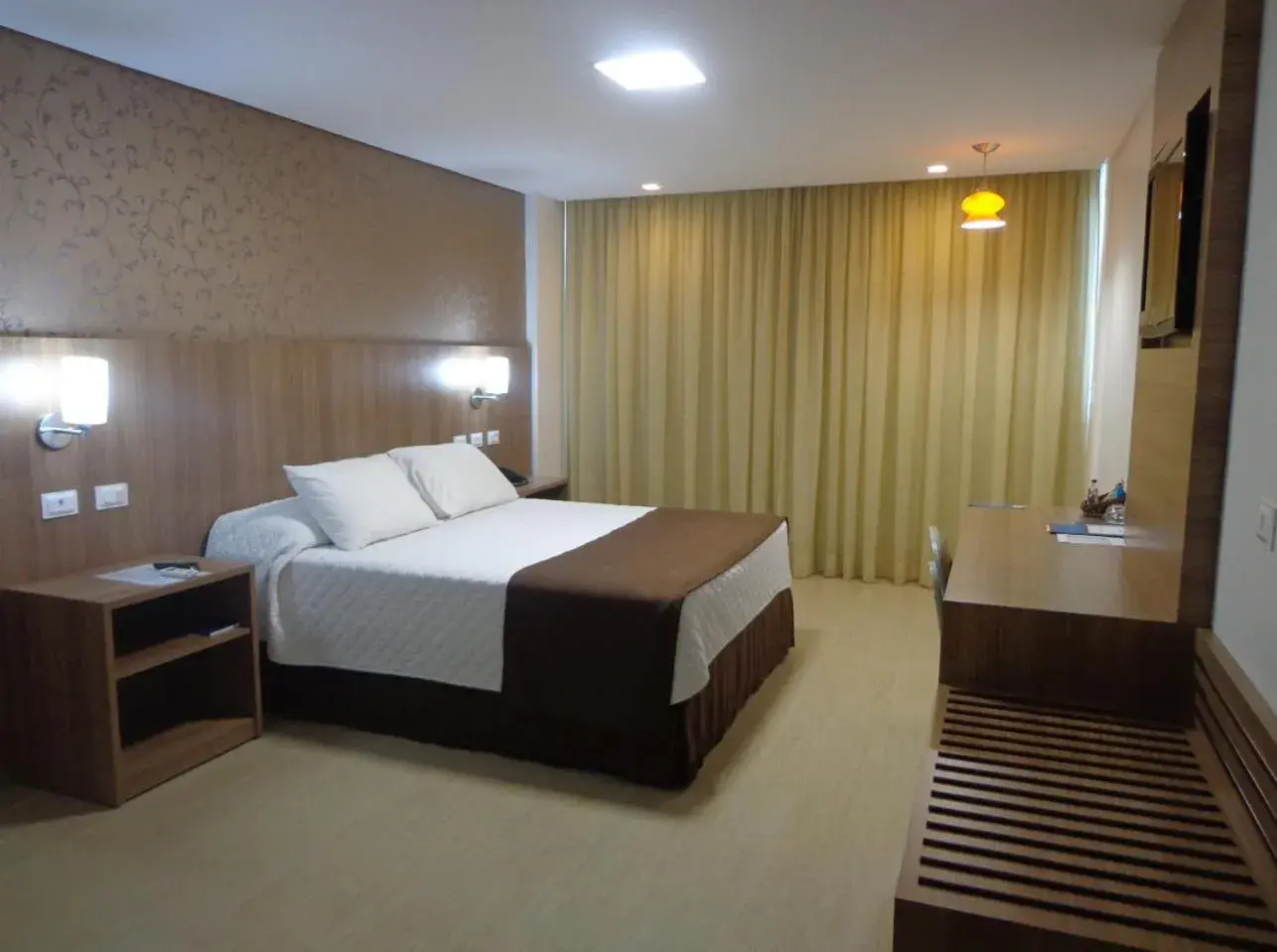 Bed in Foz Presidente Comfort Hotel Bed in Foz Presidente Comfort Hotel