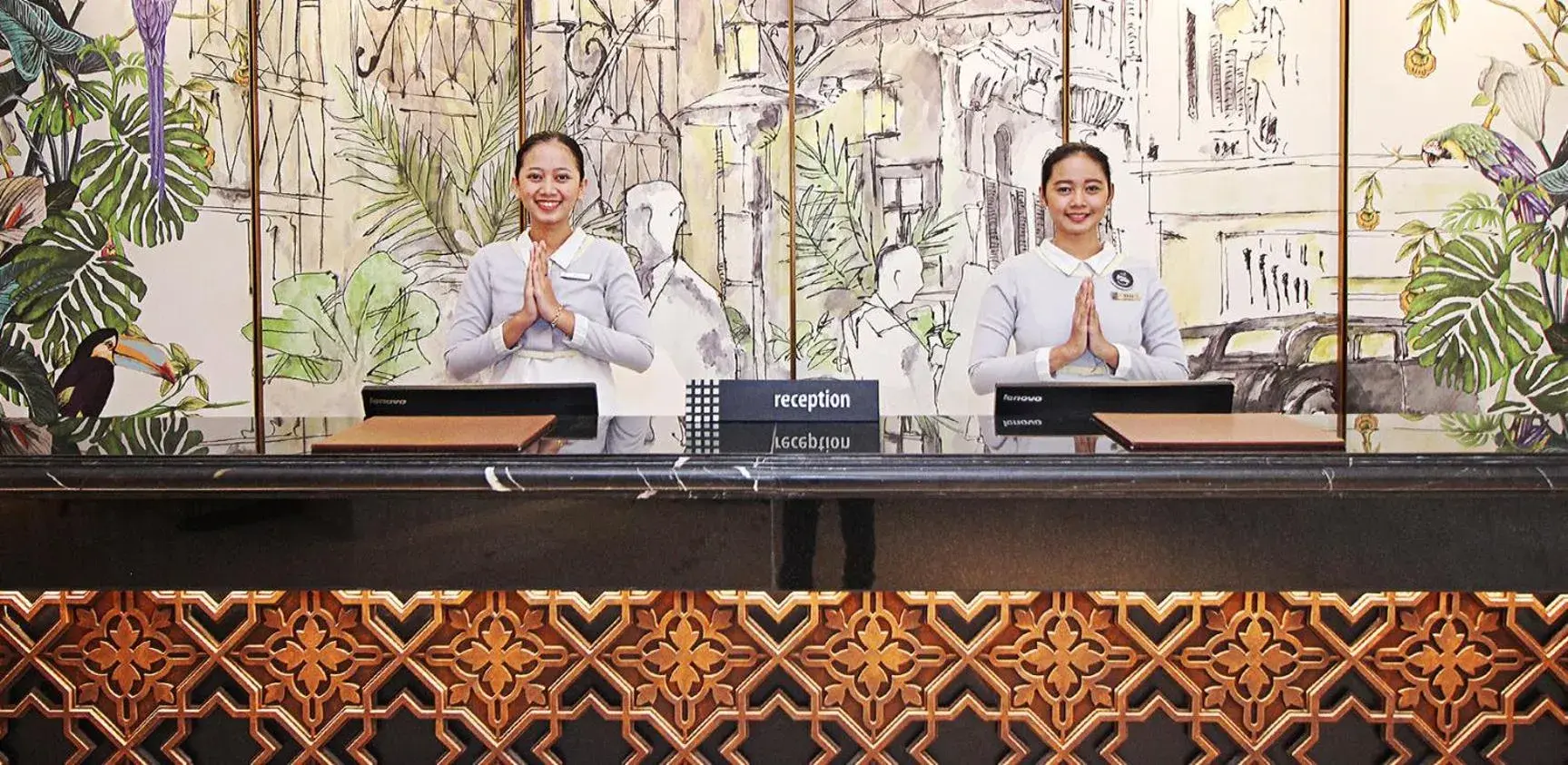 Lobby or reception in Java Paragon Hotel & Residences Lobby or reception in Java Paragon Hotel & Residences