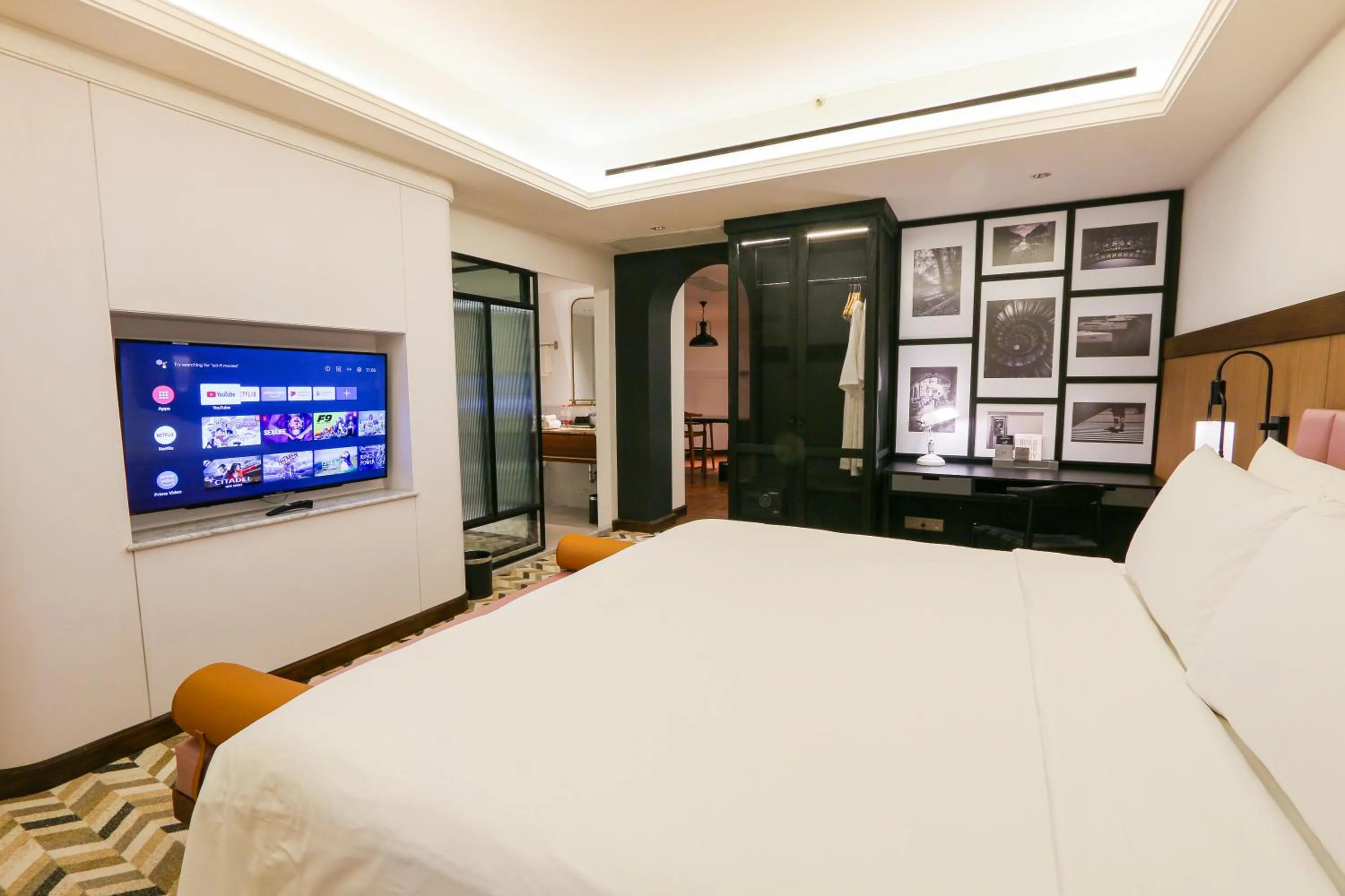 Bedroom, Bed in Java Paragon Hotel & Residences