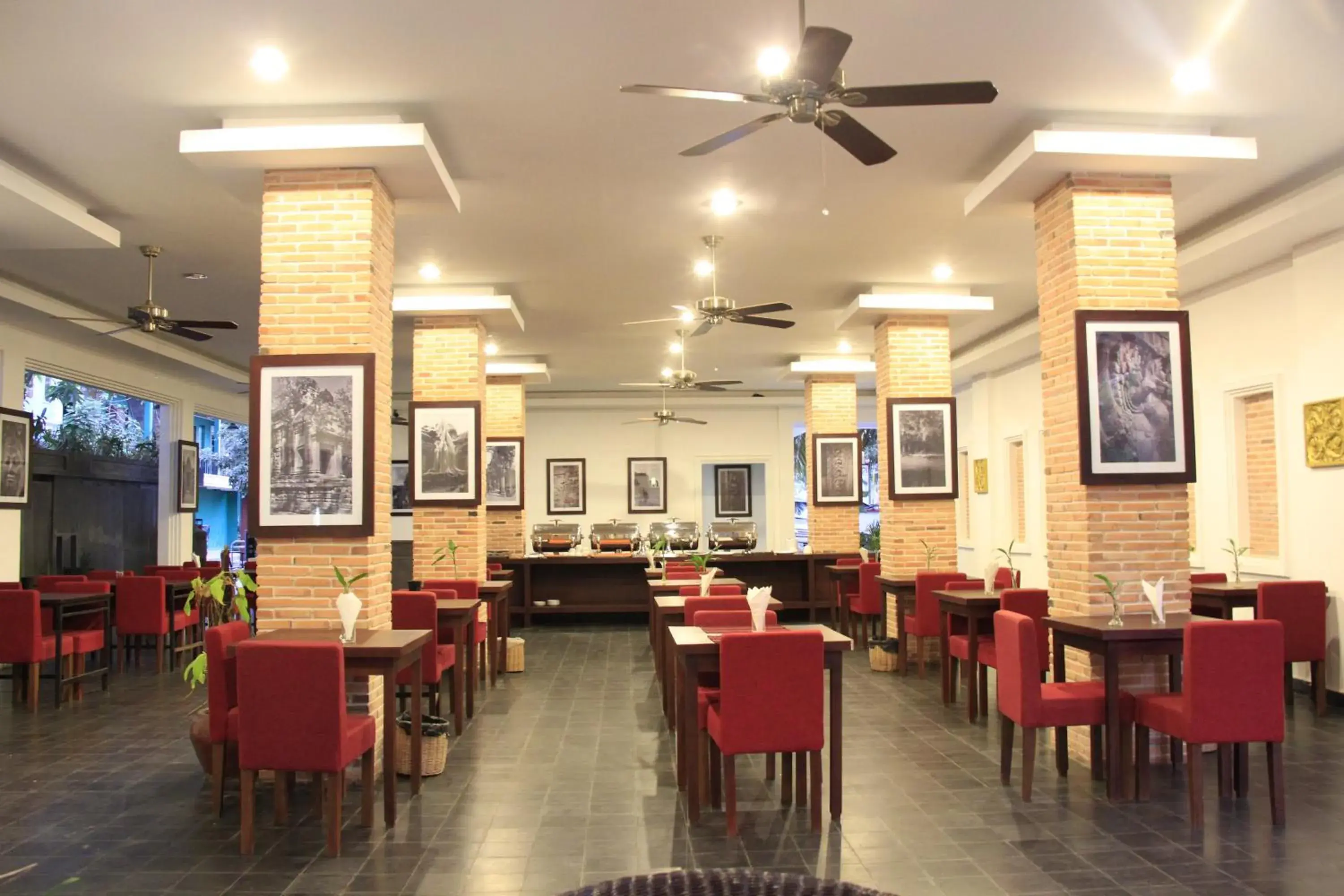 Restaurant/places to eat in Mekong Angkor Palace Hotel Restaurant/places to eat in Mekong Angkor Palace Hotel