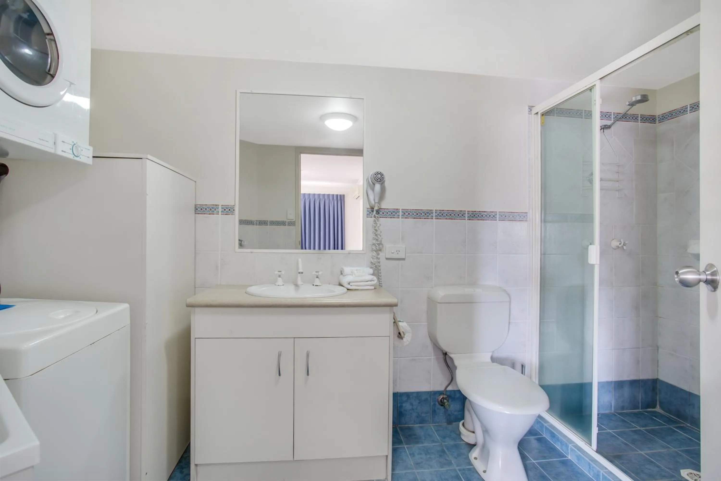 Bathroom in Paradise Isles