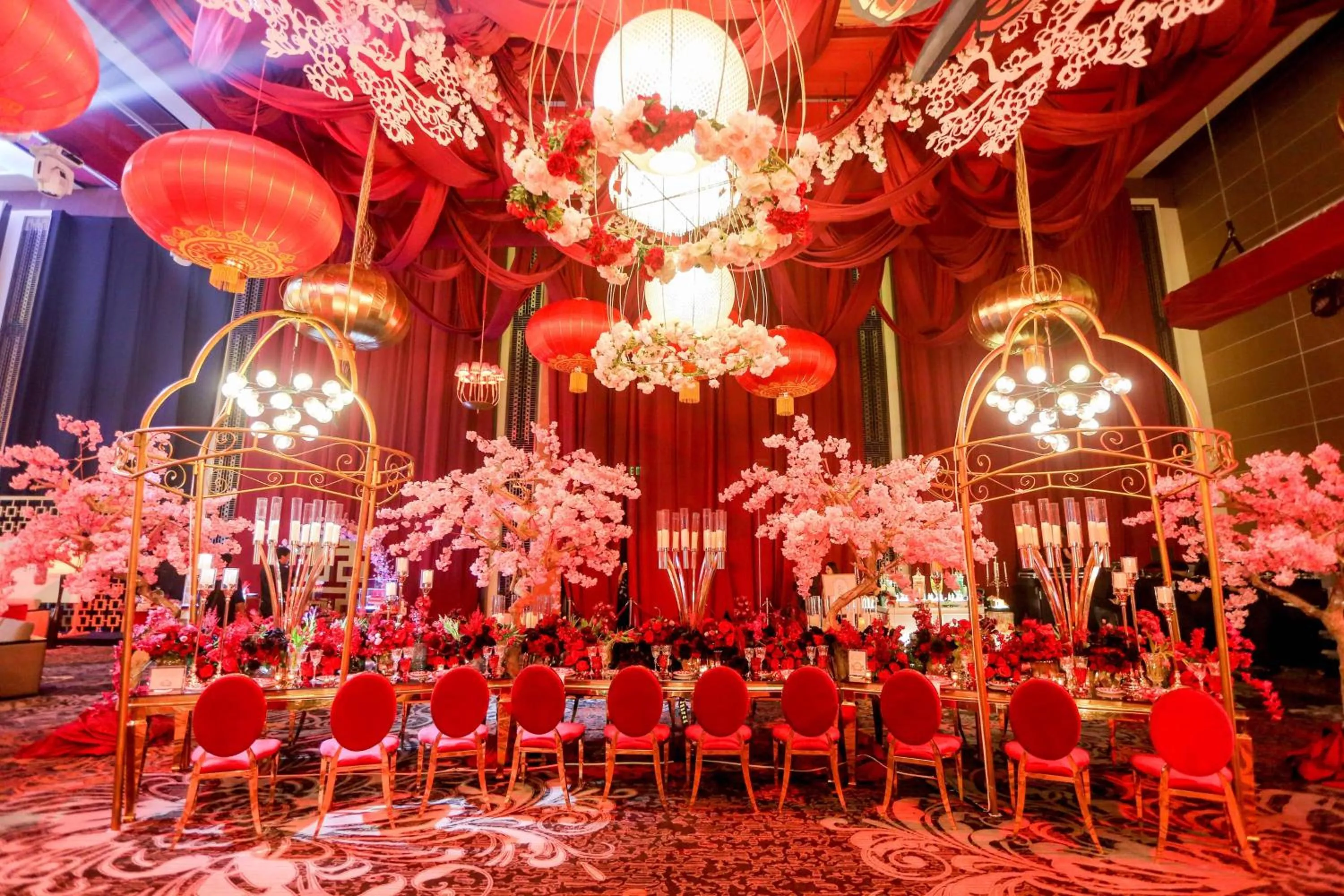 Lobby or reception in Manila Marriott Hotel at Newport World Resorts