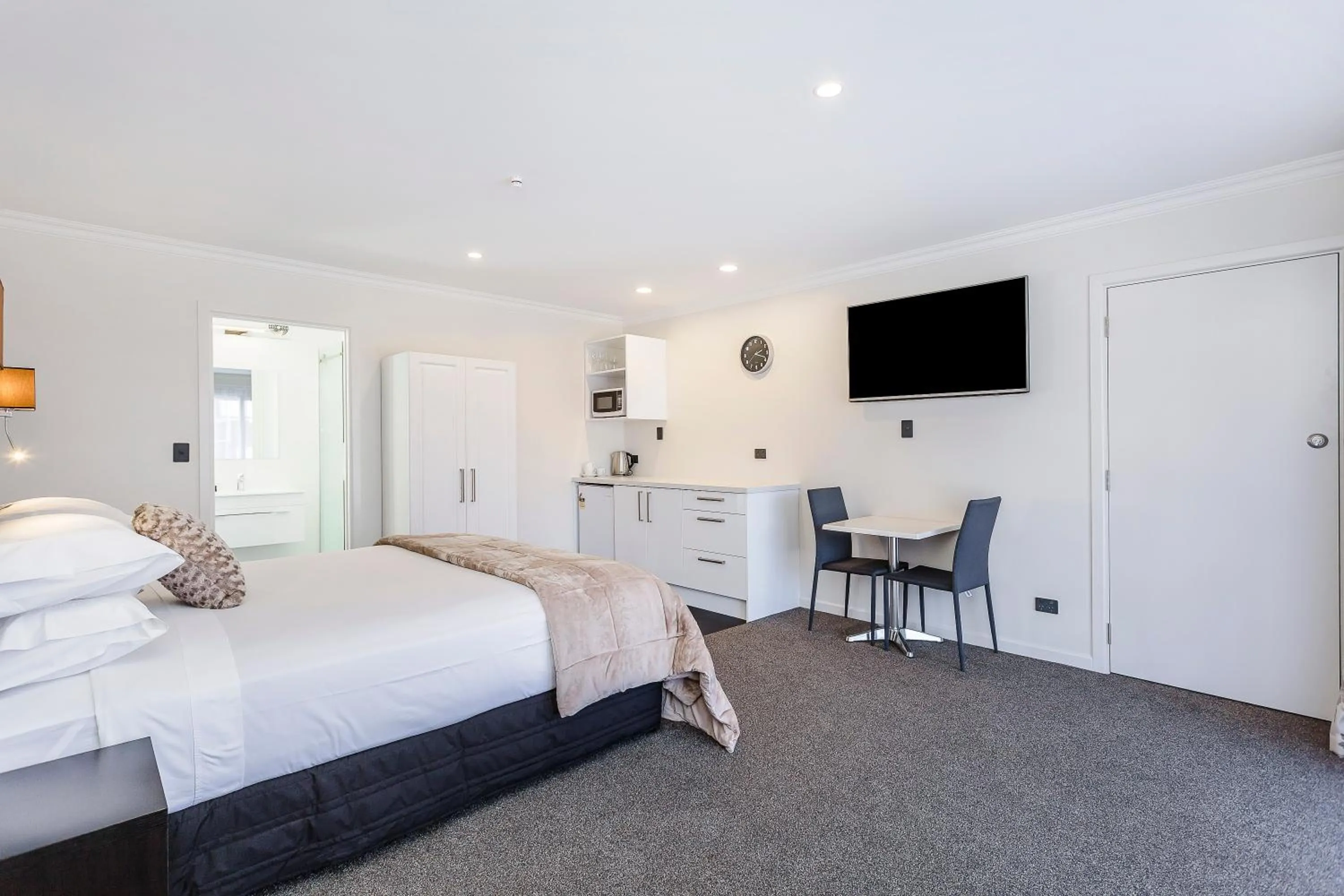 Bed in Superior Dunedin Apartments