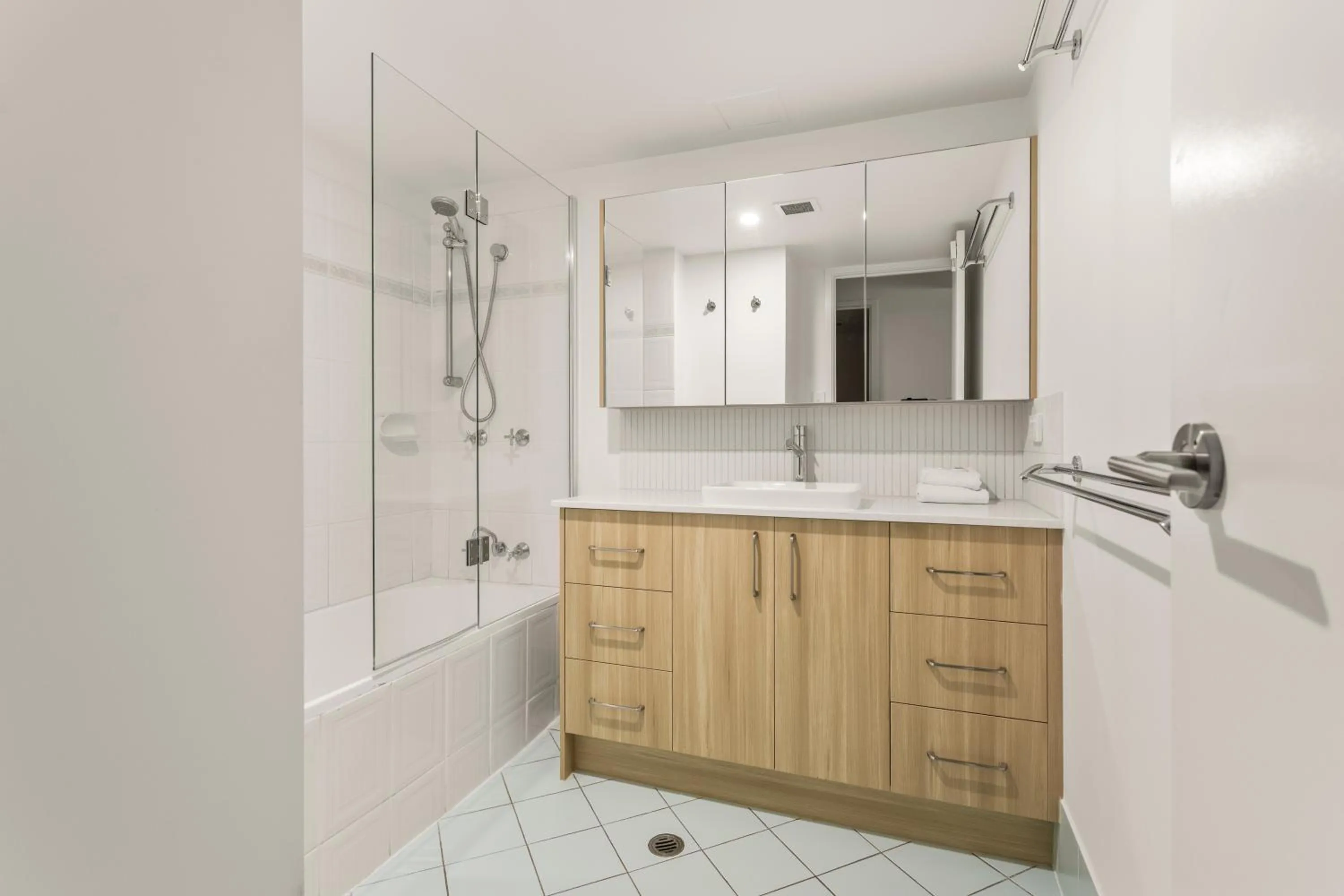 Shower in Kirra Palms Holiday Apartments