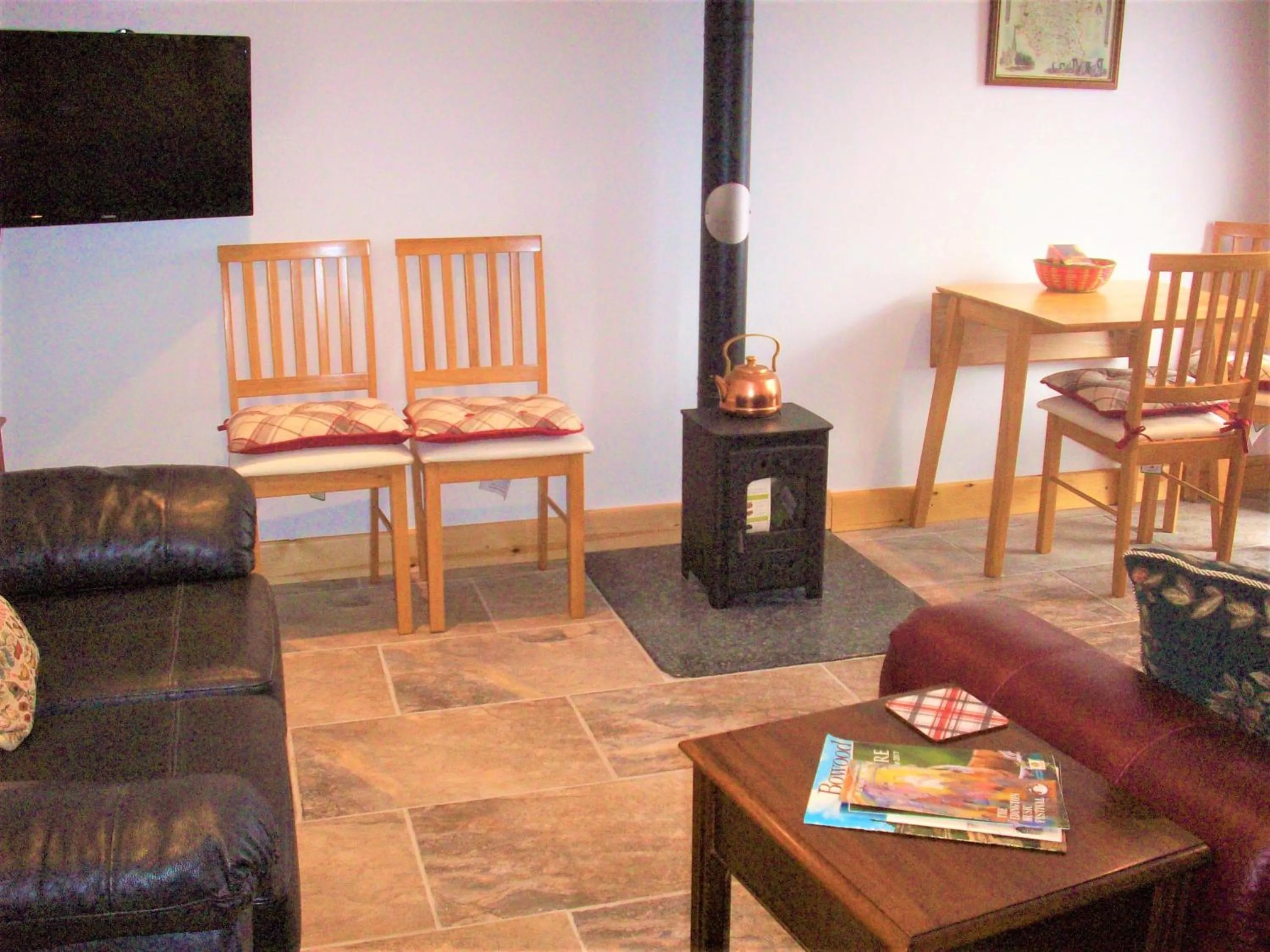 Living room in Homestead Stables