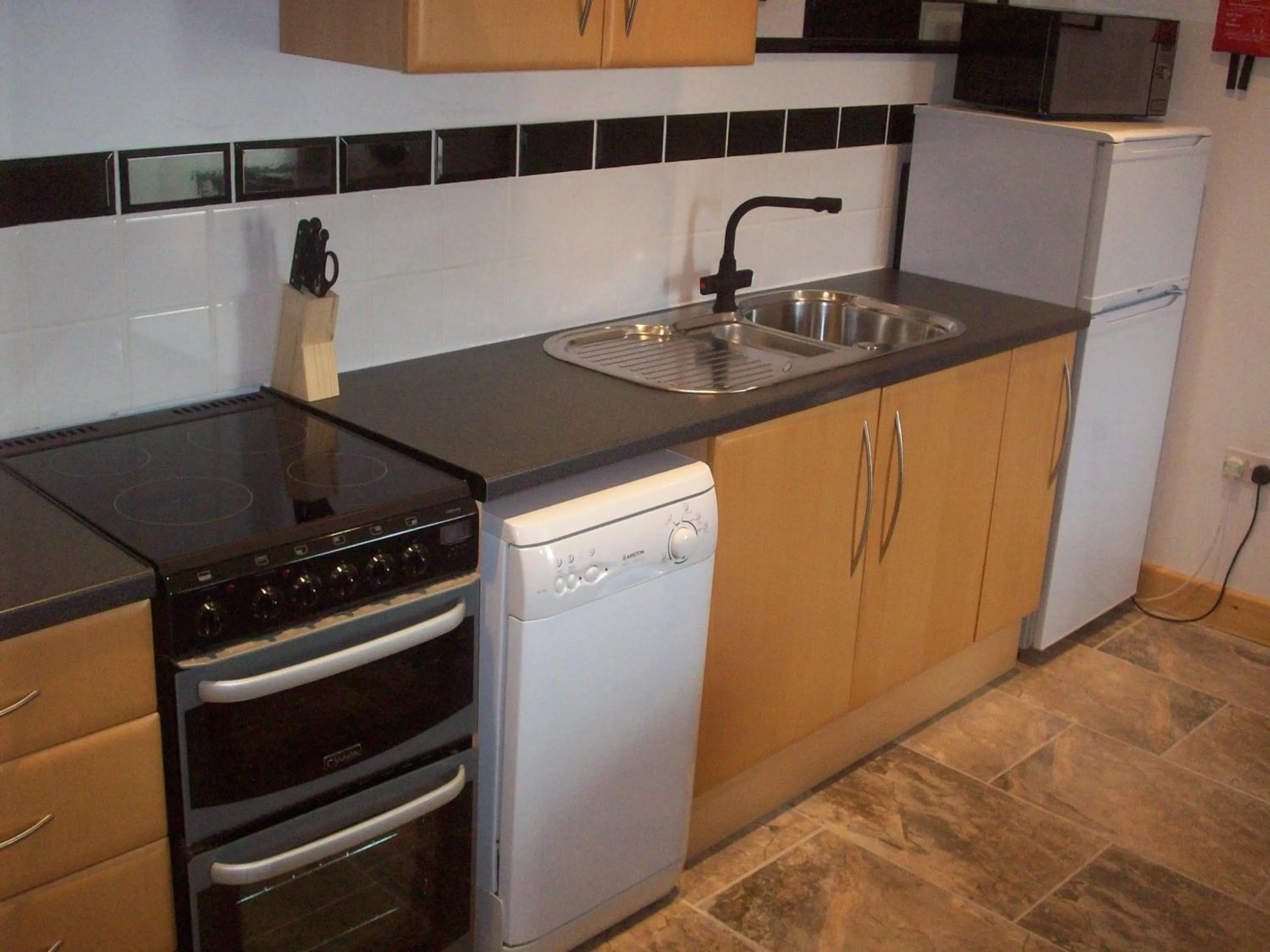 Kitchen or kitchenette in Homestead Stables