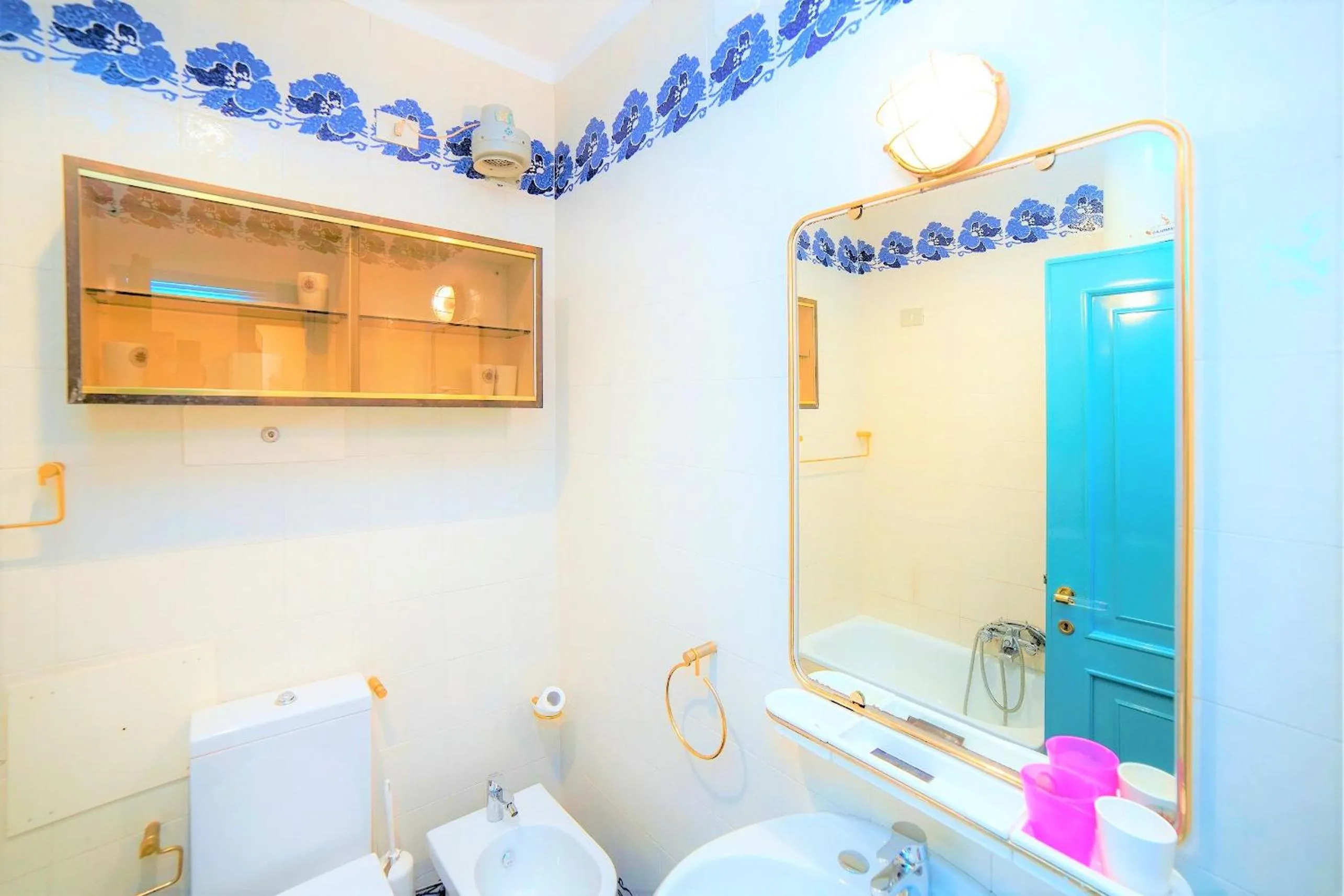 Property building in La Finestra sul Mare