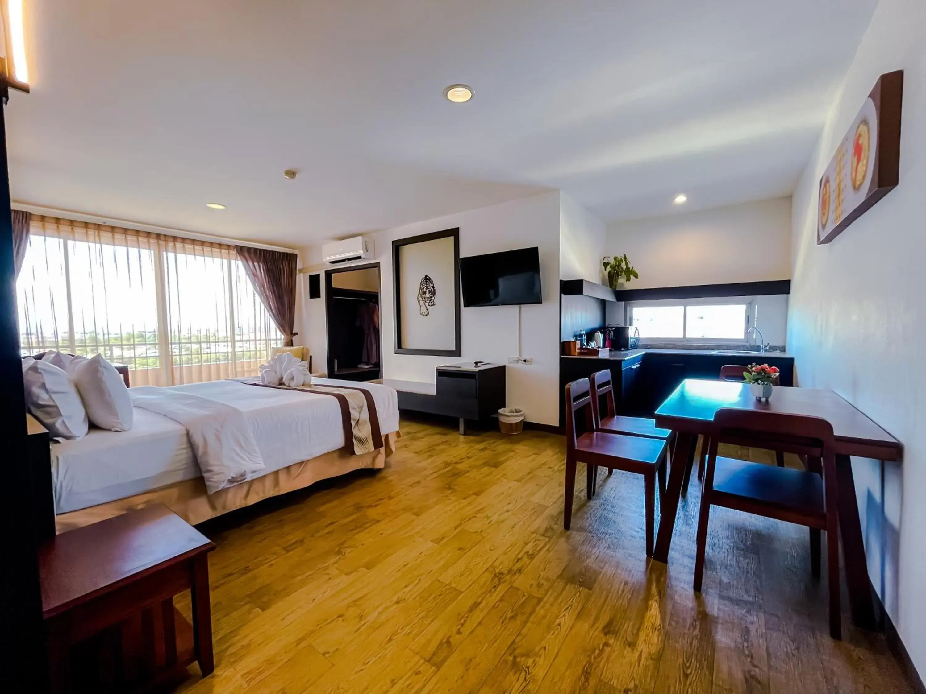 King Suite in Eastern Grand Palace King Suite in Eastern Grand Palace