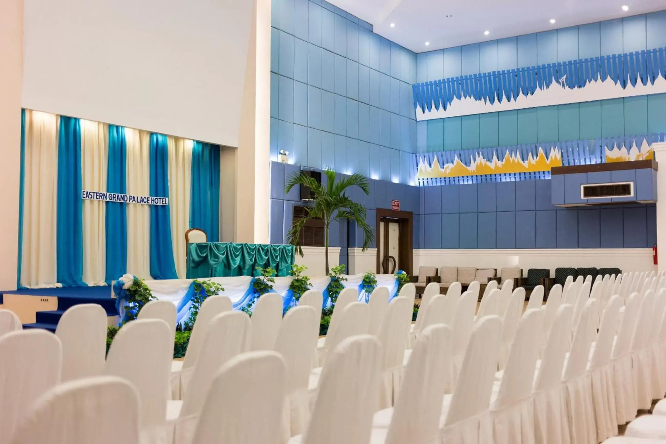 Property building in Eastern Grand Palace Property building in Eastern Grand Palace